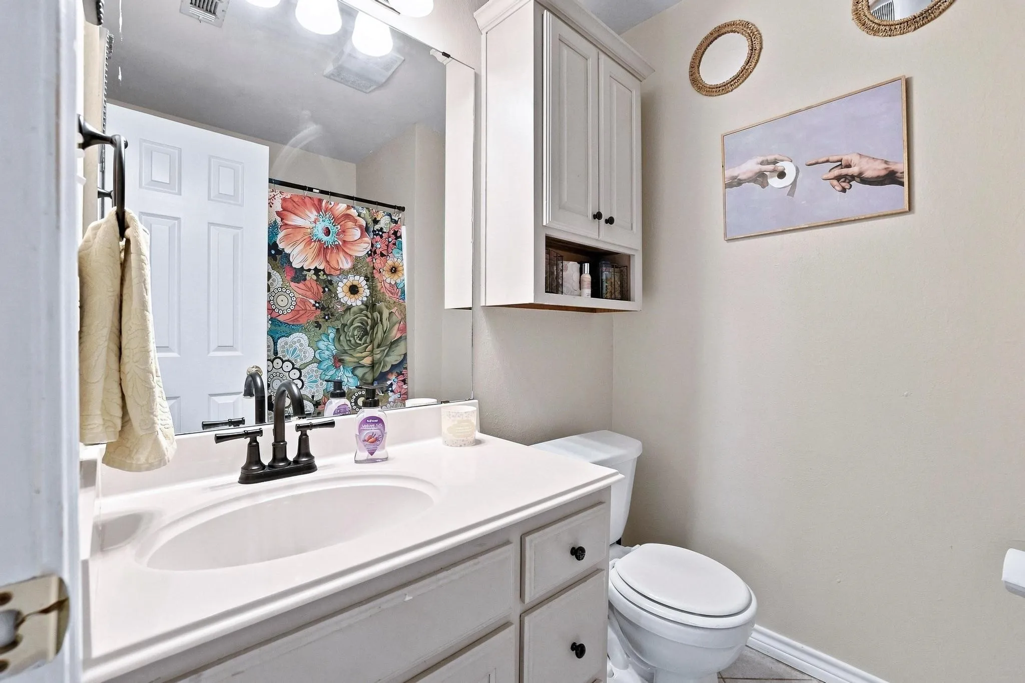 Single Family Residence For Sale in Grayson County , 3411 Dana Lane, Denison, Texas 75021, 3 Bedroom, 2 Bathroom, 2 Garage spaces, 1,188 Sqft, built in 2002, mls#21376664, Real Estate Agent in Denison, Homes For Sale in Grayson county, Homes For Sale in Denison, Realtor in Denison Texas, Real Estate Brokerage Independent Realty Texas, Luminita Cordes Realtor