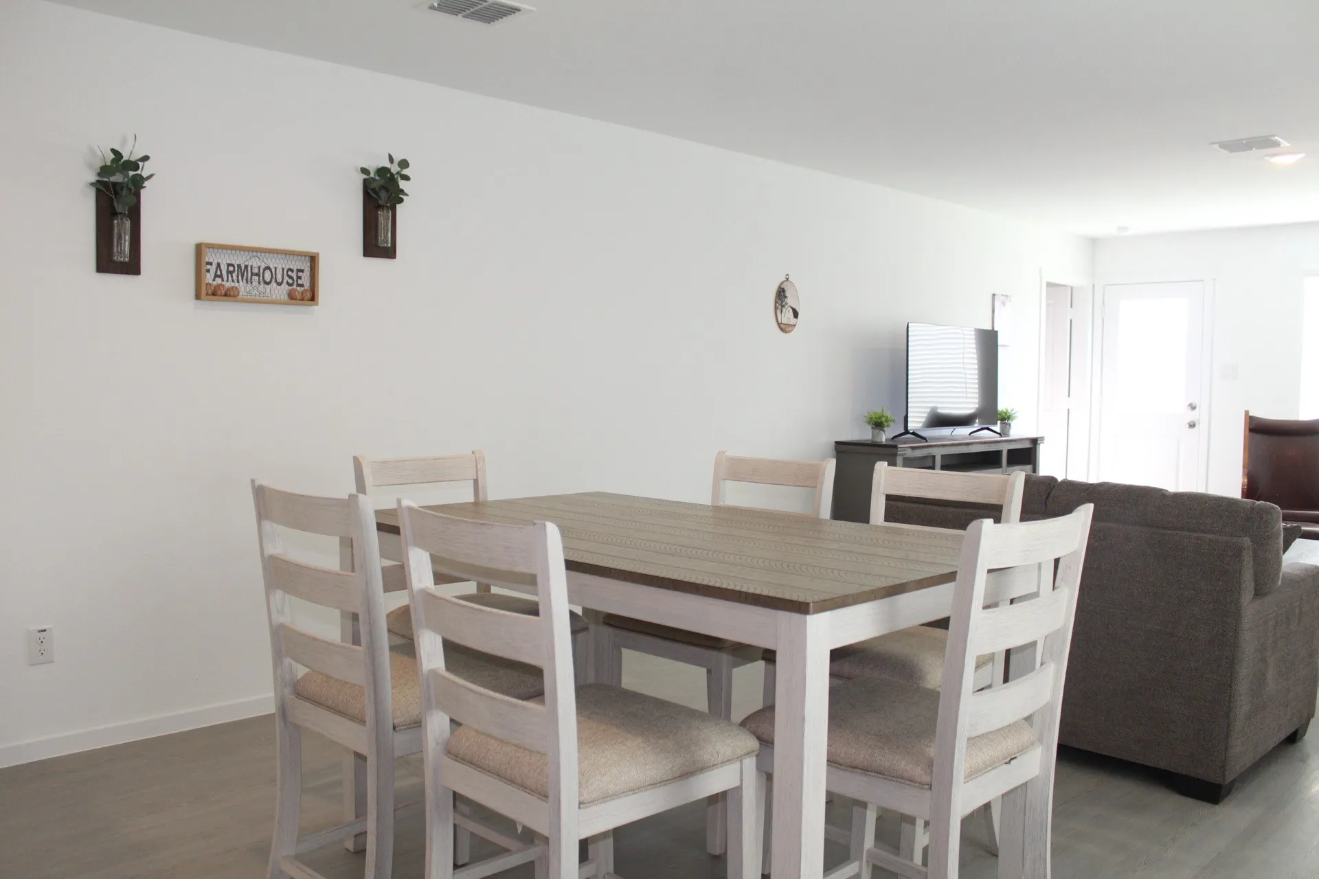 Single Family Residence For Rent in Grayson County , 3907 Ontario Way, Sherman, Texas 75090, 4 Bedroom, 2 Bathroom, 2 Garage spaces, 1,600 Sqft, built in 2026, mls#21376569, Real Estate Agent in Sherman, Homes For Rent in Grayson county, Homes For Rent in Sherman, Realtor in Sherman Texas, Real Estate Brokerage Independent Realty Texas, Luminita Cordes Realtor