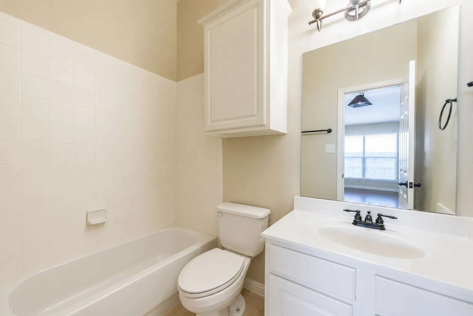 Single Family Residence For Rent in Collin County , 1721 Woodstream Lane, Allen, Texas 75002, 3 Bedroom, 2 Bathroom, 2 Garage spaces, 2,210 Sqft, built in 2000, mls#21376838, Real Estate Agent in Allen, Homes For Rent in Collin county, Homes For Rent in Allen, Realtor in Allen Texas, Real Estate Brokerage Independent Realty Texas, Luminita Cordes Realtor