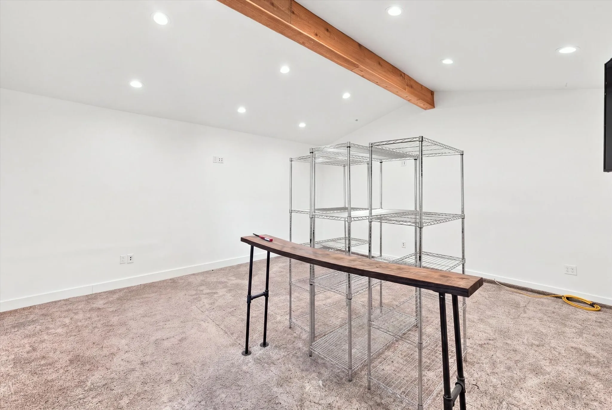 Retail For Rent in Tarrant County , 500 S Main Street, Mansfield, Texas 76063, 0, 0, Garage spaces, 0 Sqft, built in 1951, mls#21376858, Real Estate Agent in Mansfield, Homes For Rent in Tarrant county, Homes For Rent in Mansfield, Realtor in Mansfield Texas, Real Estate Brokerage Independent Realty Texas, Luminita Cordes Realtor