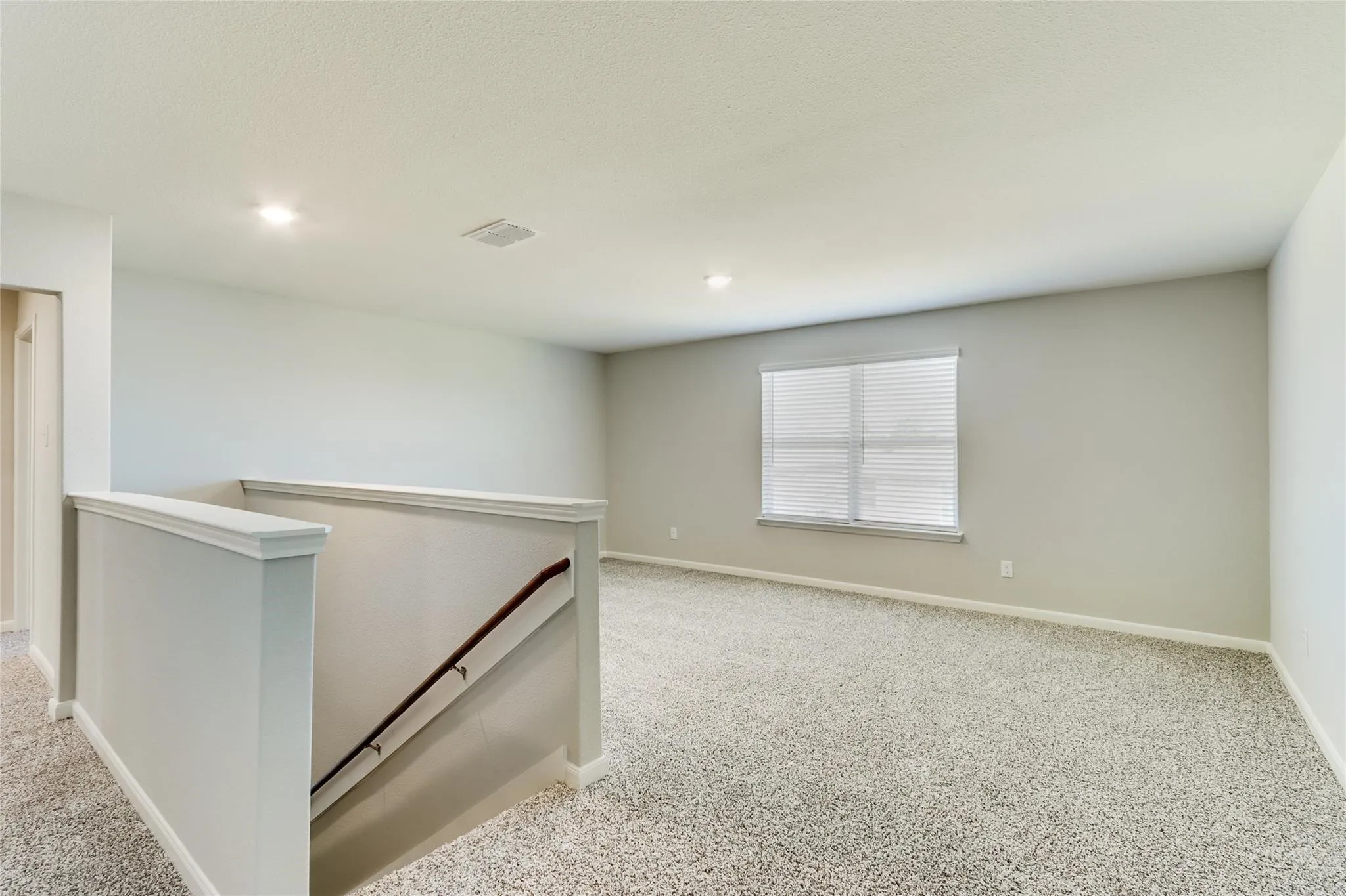 Single Family Residence For Rent in Collin County , 2012 Jeanine Drive, Anna, Texas 75409, 5 Bedroom, 3 Bathroom, 2 Garage spaces, 2,703 Sqft, built in 2022, mls#21376859, Real Estate Agent in Anna, Homes For Rent in Collin county, Homes For Rent in Anna, Realtor in Anna Texas, Real Estate Brokerage Independent Realty Texas, Luminita Cordes Realtor