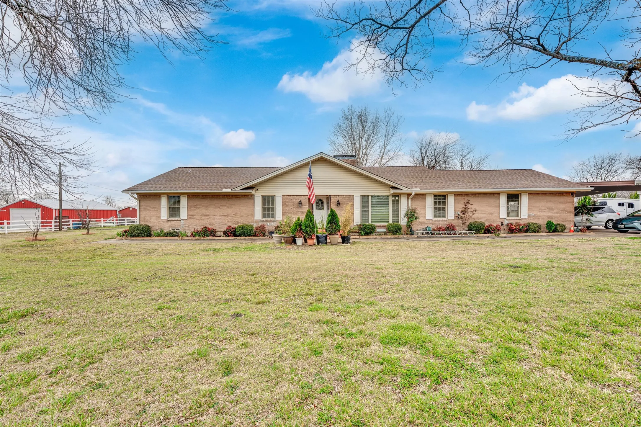 Single Family Residence For Sale in Dallas County , 2104 Ponderosa Trail, Sachse, Texas 75048, 4 Bedroom, 3 Bathroom, 2 Garage spaces, 2,268 Sqft, built in 1967, mls#21376862, Real Estate Agent in Sachse, Homes For Sale in Dallas county, Homes For Sale in Sachse, Realtor in Sachse Texas, Real Estate Brokerage Independent Realty Texas, Luminita Cordes Realtor
