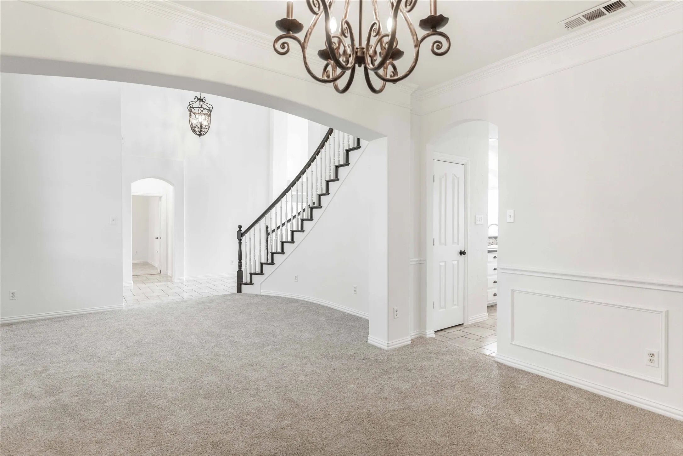 Single Family Residence For Rent in Collin County , 3305 Estacado Lane, Plano, Texas 75025, 4 Bedroom, 3 Bathroom, 2 Garage spaces, 3,242 Sqft, built in 1998, mls#21376866, Real Estate Agent in Plano, Homes For Rent in Collin county, Homes For Rent in Plano, Realtor in Plano Texas, Real Estate Brokerage Independent Realty Texas, Luminita Cordes Realtor