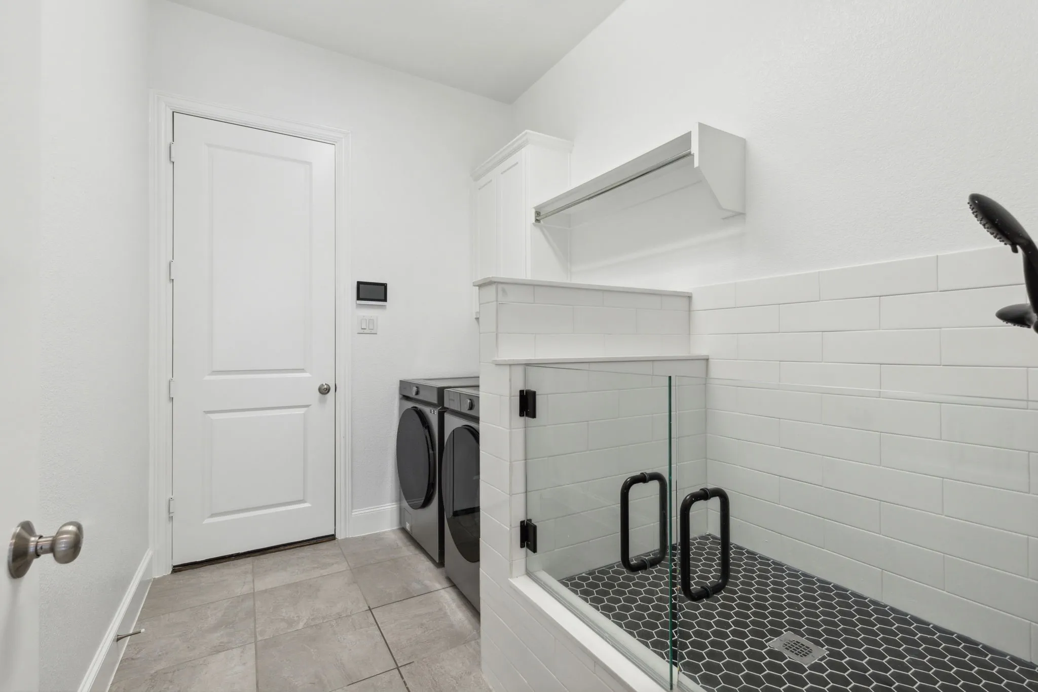 Single Family Residence For Sale in Collin County , 831 Country Brook Lane, Prosper, Texas 75078, 4 Bedroom, 4 Bathroom, 3 Garage spaces, 3,209 Sqft, built in 2019, mls#21376850, Real Estate Agent in Prosper, Homes For Sale in Collin county, Homes For Sale in Prosper, Realtor in Prosper Texas, Real Estate Brokerage Independent Realty Texas, Luminita Cordes Realtor