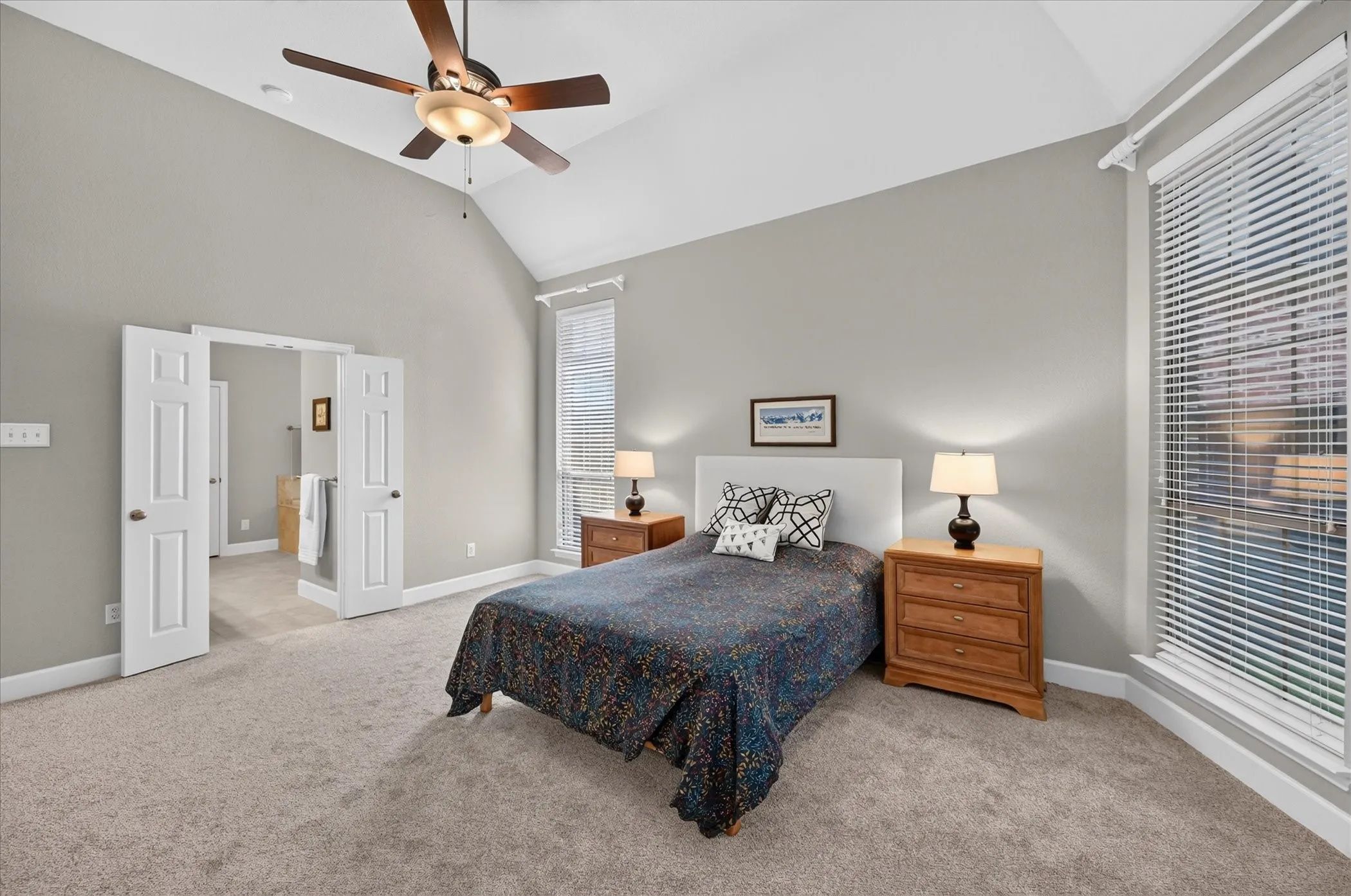 Single Family Residence For Sale in Tarrant County , 6943 Navigation Drive, Grand Prairie, Texas 75054, 5 Bedroom, 4 Bathroom, 2 Garage spaces, 3,517 Sqft, built in 2006, mls#21373404, Real Estate Agent in Grand Prairie, Homes For Sale in Tarrant county, Homes For Sale in Grand Prairie, Realtor in Grand Prairie Texas, Real Estate Brokerage Independent Realty Texas, Luminita Cordes Realtor