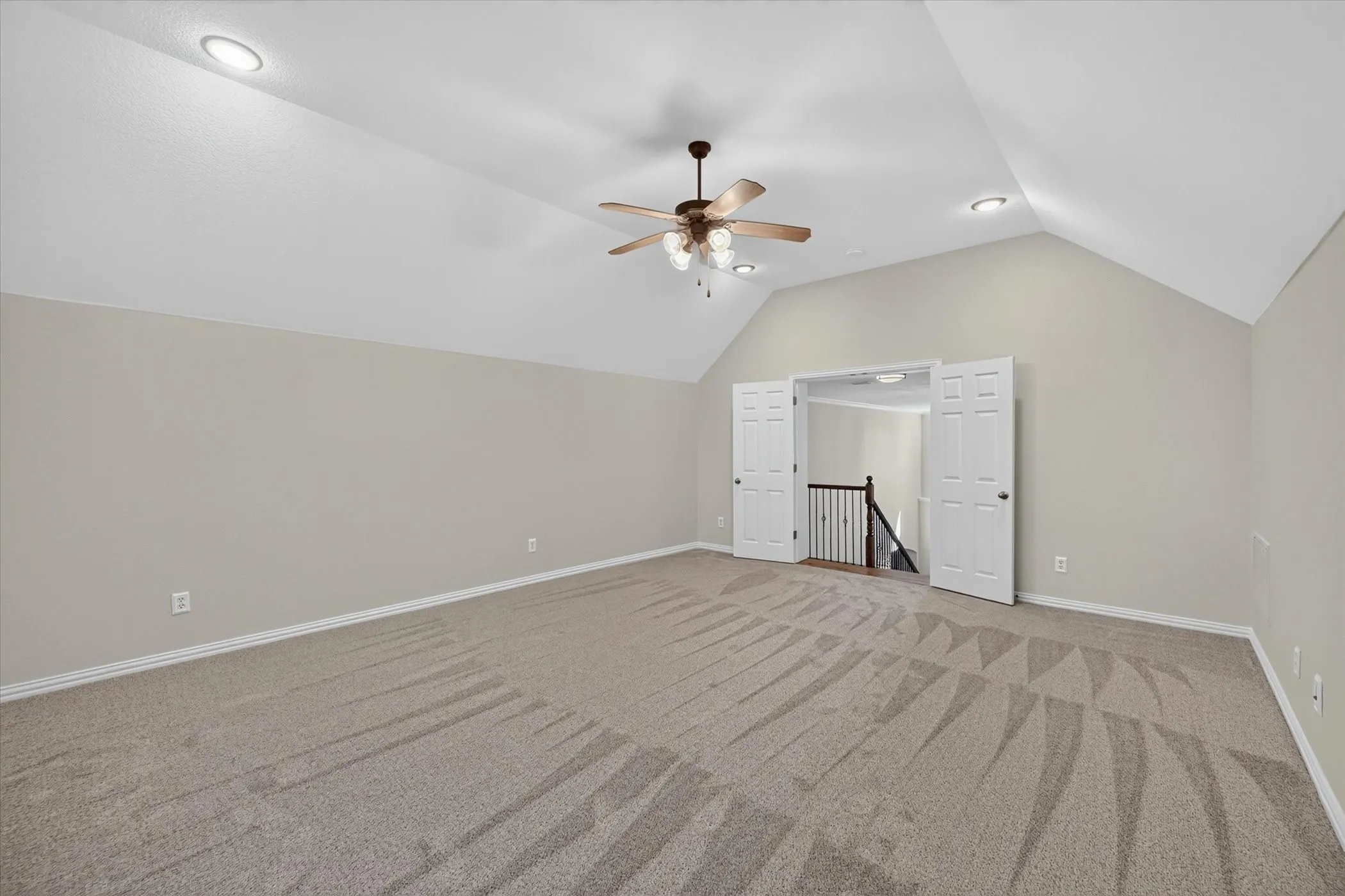 Single Family Residence For Sale in Tarrant County , 6943 Navigation Drive, Grand Prairie, Texas 75054, 5 Bedroom, 4 Bathroom, 2 Garage spaces, 3,517 Sqft, built in 2006, mls#21373404, Real Estate Agent in Grand Prairie, Homes For Sale in Tarrant county, Homes For Sale in Grand Prairie, Realtor in Grand Prairie Texas, Real Estate Brokerage Independent Realty Texas, Luminita Cordes Realtor