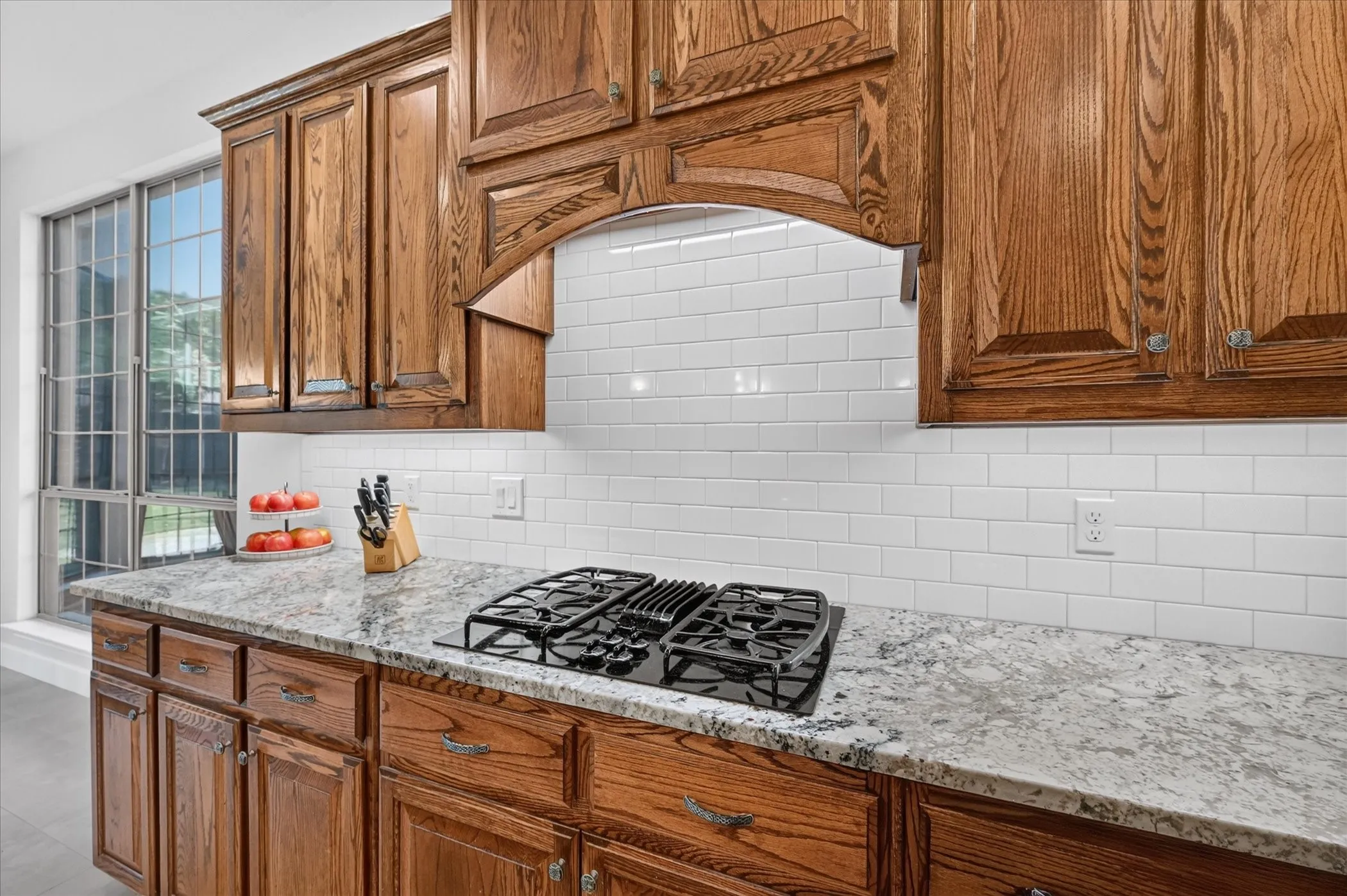 Single Family Residence For Sale in Tarrant County , 6943 Navigation Drive, Grand Prairie, Texas 75054, 5 Bedroom, 4 Bathroom, 2 Garage spaces, 3,517 Sqft, built in 2006, mls#21373404, Real Estate Agent in Grand Prairie, Homes For Sale in Tarrant county, Homes For Sale in Grand Prairie, Realtor in Grand Prairie Texas, Real Estate Brokerage Independent Realty Texas, Luminita Cordes Realtor