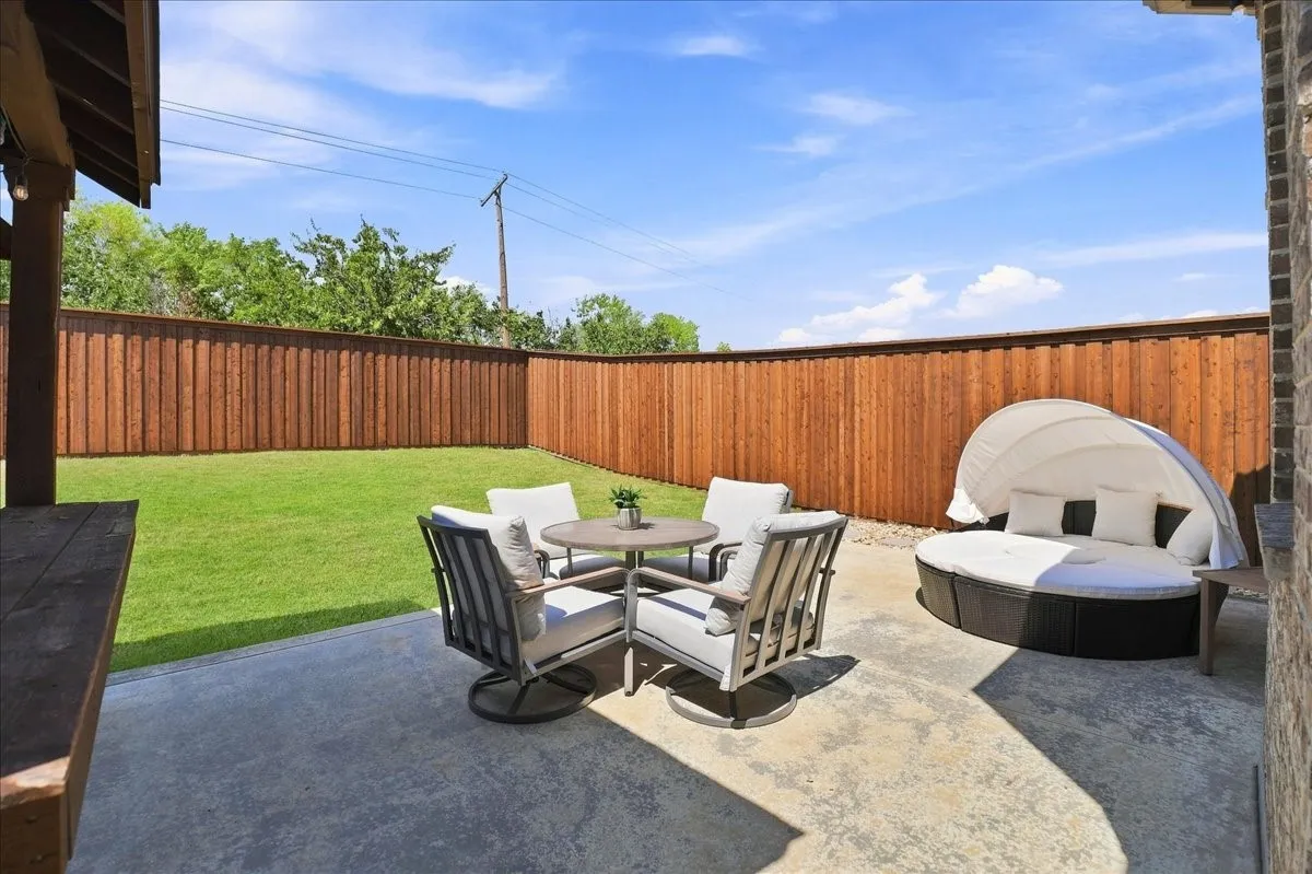 Single Family Residence For Sale in Tarrant County , 6749 Cambridge Drive, North Richland Hills, Texas 76180, 4 Bedroom, 3 Bathroom, 2 Garage spaces, 3,226 Sqft, built in 2017, mls#21363978, Real Estate Agent in North Richland Hills, Homes For Sale in Tarrant county, Homes For Sale in North Richland Hills, Realtor in North Richland Hills Texas, Real Estate Brokerage Independent Realty Texas, Luminita Cordes Realtor