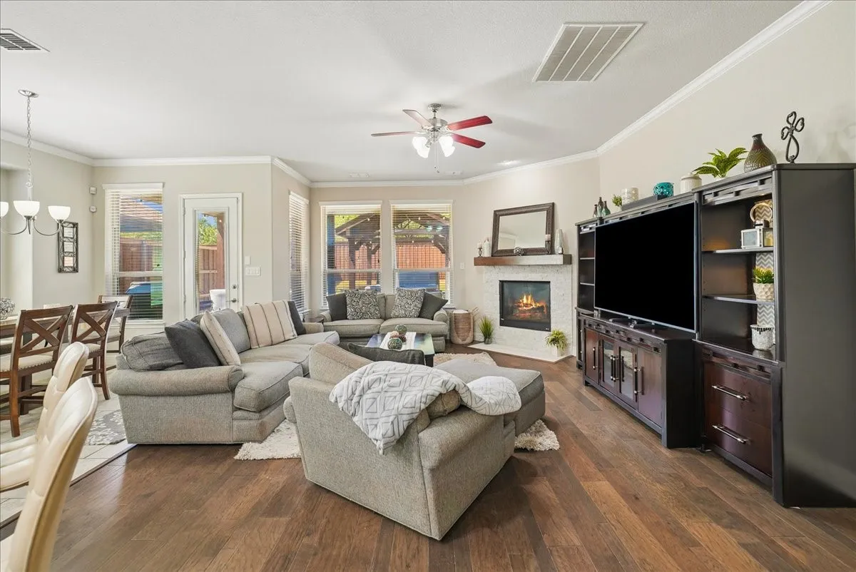 Single Family Residence For Sale in Tarrant County , 6749 Cambridge Drive, North Richland Hills, Texas 76180, 4 Bedroom, 3 Bathroom, 2 Garage spaces, 3,226 Sqft, built in 2017, mls#21363978, Real Estate Agent in North Richland Hills, Homes For Sale in Tarrant county, Homes For Sale in North Richland Hills, Realtor in North Richland Hills Texas, Real Estate Brokerage Independent Realty Texas, Luminita Cordes Realtor