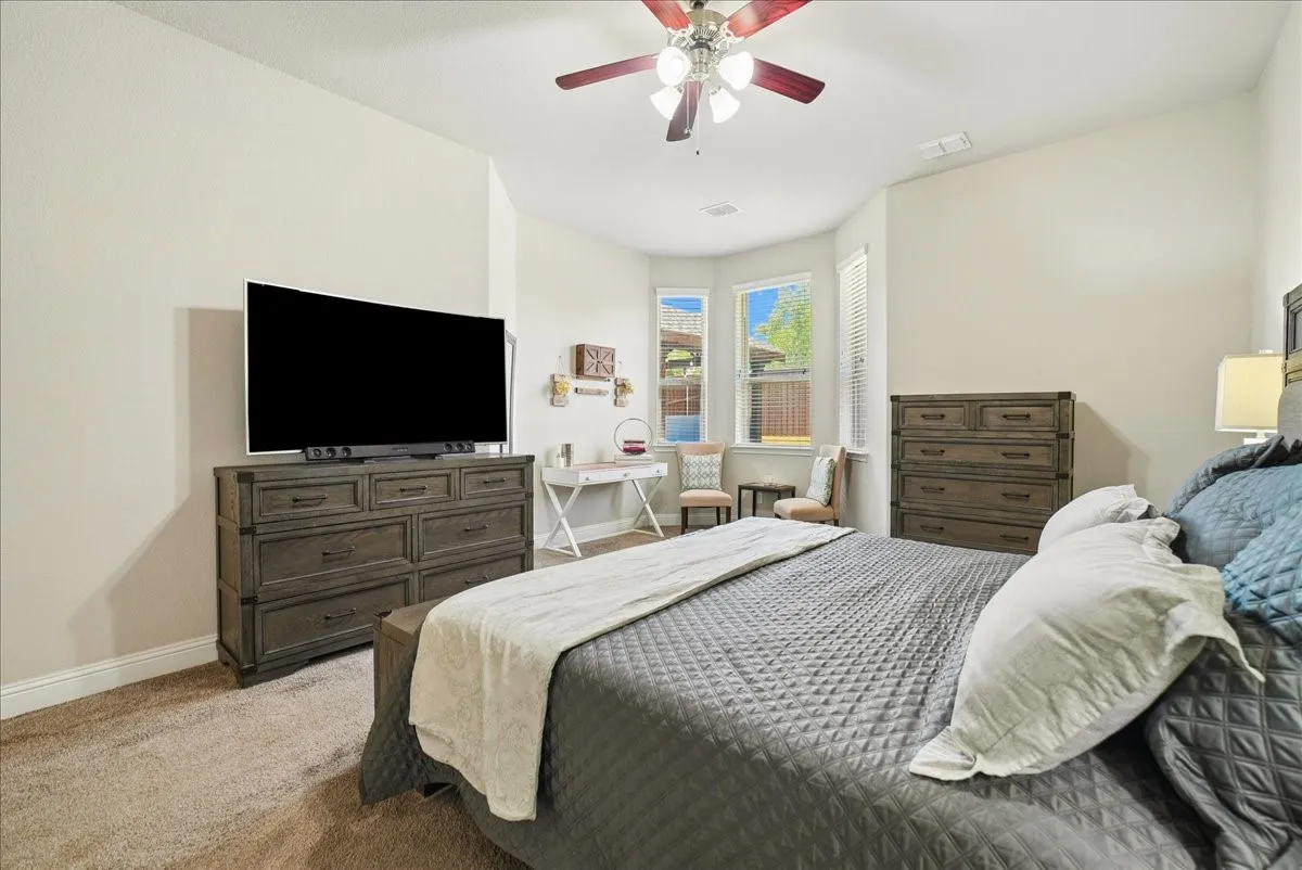Single Family Residence For Sale in Tarrant County , 6749 Cambridge Drive, North Richland Hills, Texas 76180, 4 Bedroom, 3 Bathroom, 2 Garage spaces, 3,226 Sqft, built in 2017, mls#21363978, Real Estate Agent in North Richland Hills, Homes For Sale in Tarrant county, Homes For Sale in North Richland Hills, Realtor in North Richland Hills Texas, Real Estate Brokerage Independent Realty Texas, Luminita Cordes Realtor