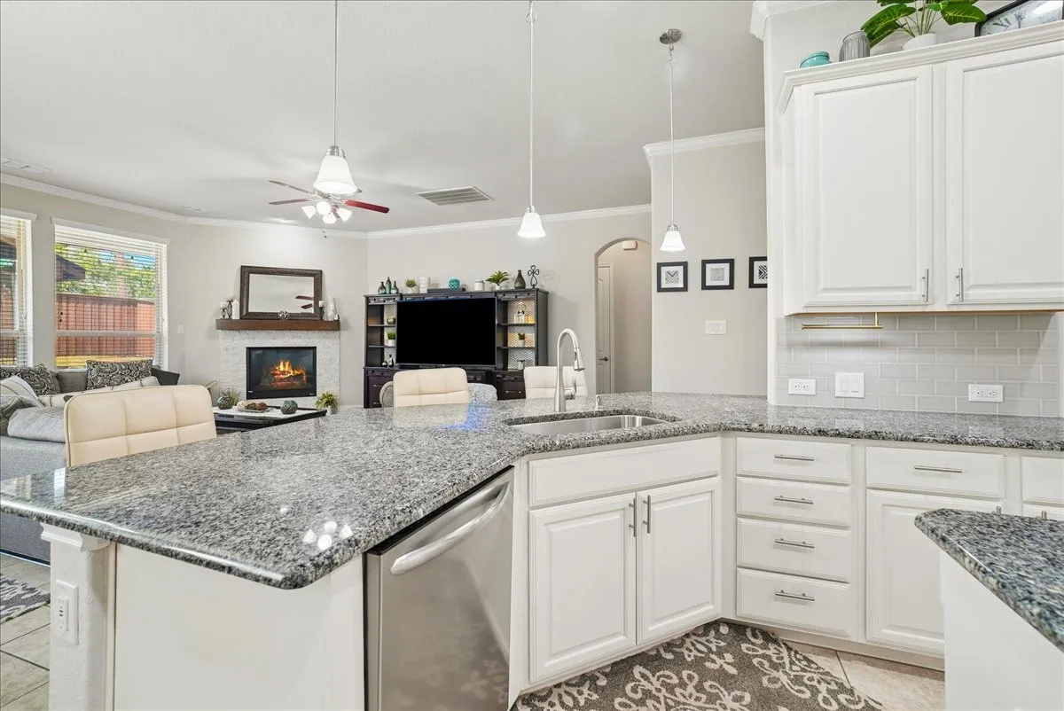 Single Family Residence For Sale in Tarrant County , 6749 Cambridge Drive, North Richland Hills, Texas 76180, 4 Bedroom, 3 Bathroom, 2 Garage spaces, 3,226 Sqft, built in 2017, mls#21363978, Real Estate Agent in North Richland Hills, Homes For Sale in Tarrant county, Homes For Sale in North Richland Hills, Realtor in North Richland Hills Texas, Real Estate Brokerage Independent Realty Texas, Luminita Cordes Realtor