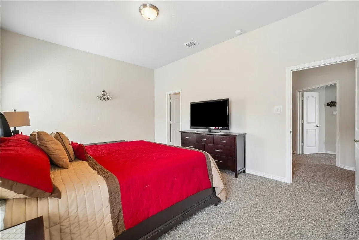 Single Family Residence For Sale in Tarrant County , 6749 Cambridge Drive, North Richland Hills, Texas 76180, 4 Bedroom, 3 Bathroom, 2 Garage spaces, 3,226 Sqft, built in 2017, mls#21363978, Real Estate Agent in North Richland Hills, Homes For Sale in Tarrant county, Homes For Sale in North Richland Hills, Realtor in North Richland Hills Texas, Real Estate Brokerage Independent Realty Texas, Luminita Cordes Realtor