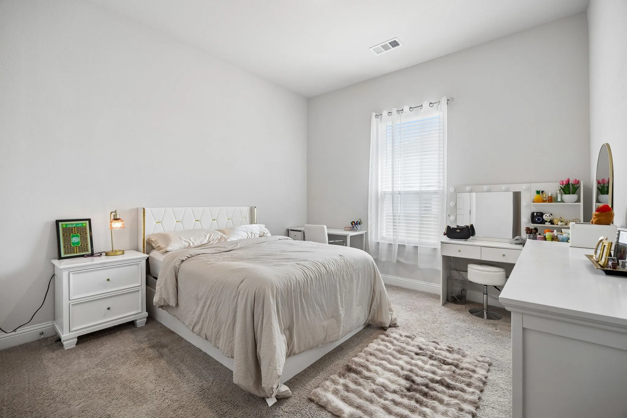 Single Family Residence For Sale in Tarrant County , 805 Feathergrass Court, Haslet, Texas 76052, 4 Bedroom, 3 Bathroom, 2 Garage spaces, 3,010 Sqft, built in 2024, mls#21369297, Real Estate Agent in Haslet, Homes For Sale in Tarrant county, Homes For Sale in Haslet, Realtor in Haslet Texas, Real Estate Brokerage Independent Realty Texas, Luminita Cordes Realtor