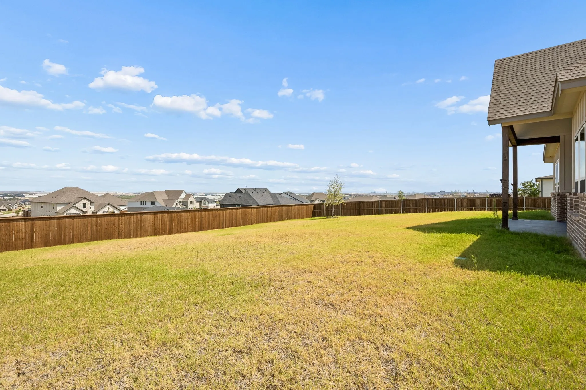 Single Family Residence For Sale in Tarrant County , 805 Feathergrass Court, Haslet, Texas 76052, 4 Bedroom, 3 Bathroom, 2 Garage spaces, 3,010 Sqft, built in 2024, mls#21369297, Real Estate Agent in Haslet, Homes For Sale in Tarrant county, Homes For Sale in Haslet, Realtor in Haslet Texas, Real Estate Brokerage Independent Realty Texas, Luminita Cordes Realtor