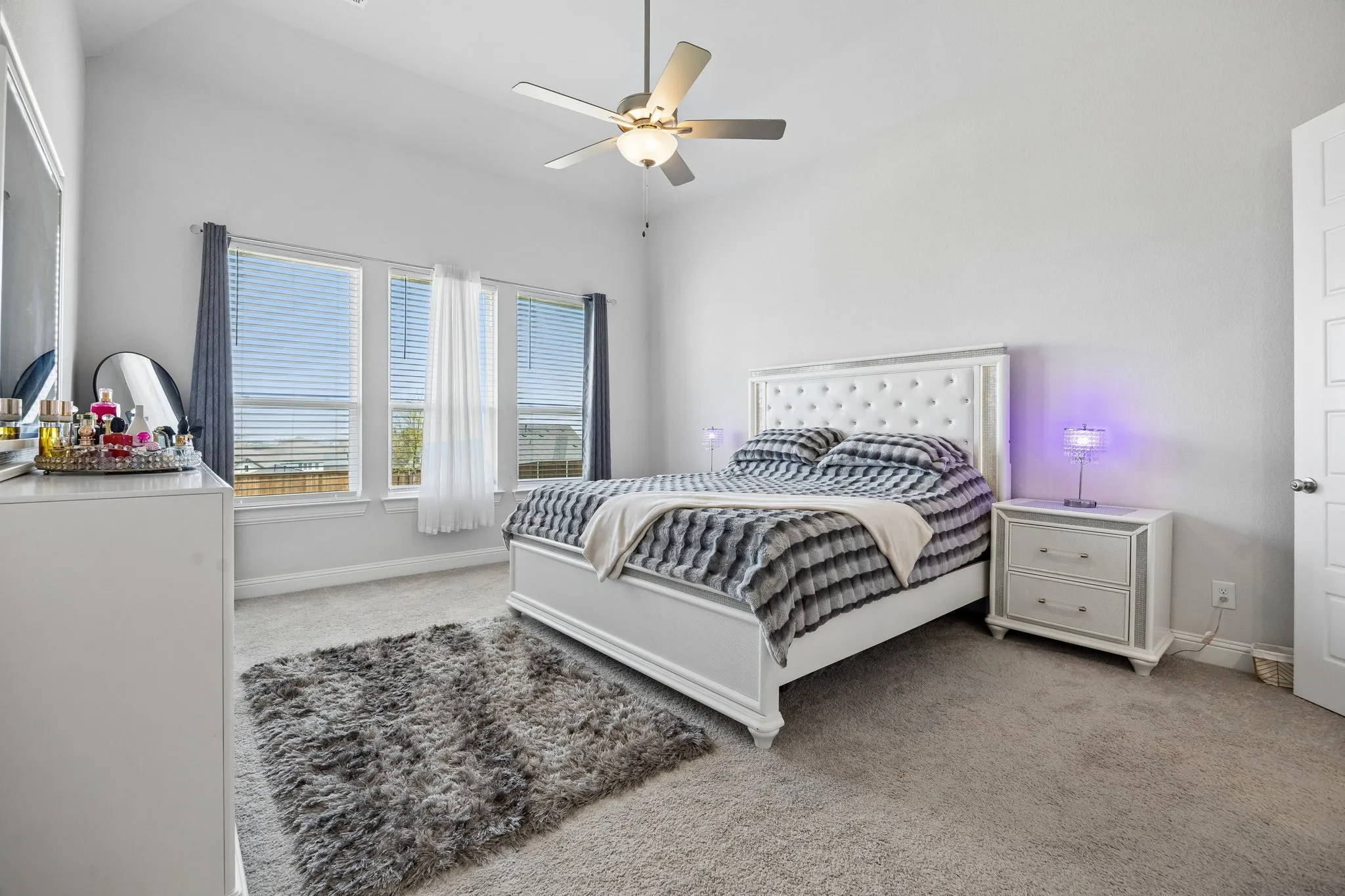 Single Family Residence For Sale in Tarrant County , 805 Feathergrass Court, Haslet, Texas 76052, 4 Bedroom, 3 Bathroom, 2 Garage spaces, 3,010 Sqft, built in 2024, mls#21369297, Real Estate Agent in Haslet, Homes For Sale in Tarrant county, Homes For Sale in Haslet, Realtor in Haslet Texas, Real Estate Brokerage Independent Realty Texas, Luminita Cordes Realtor