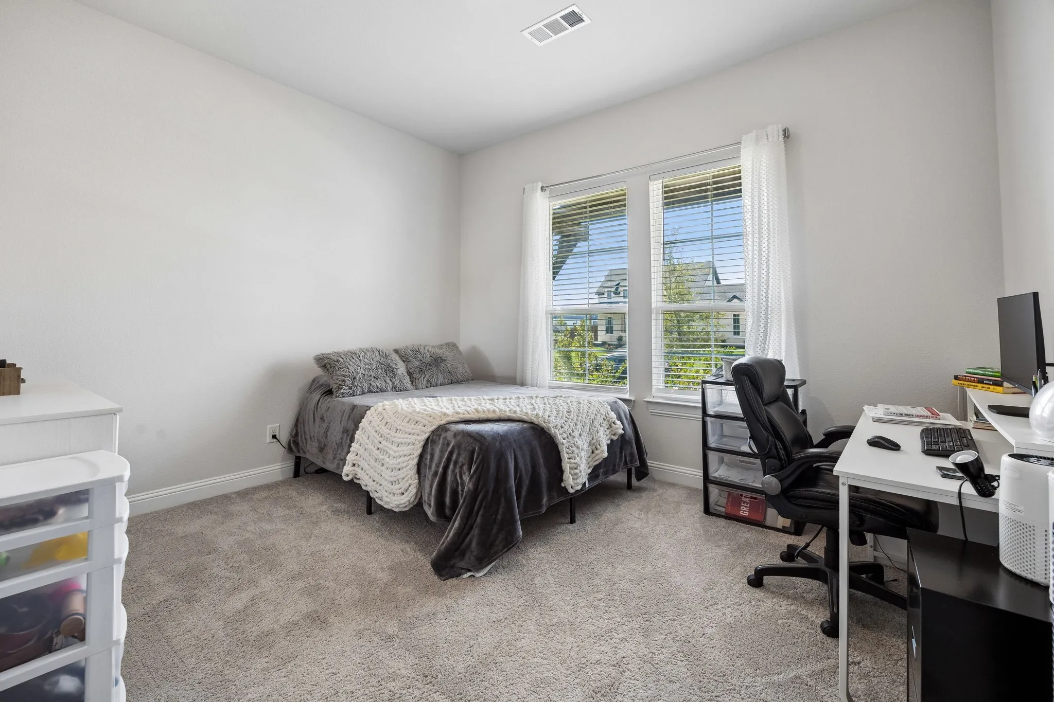 Single Family Residence For Sale in Tarrant County , 805 Feathergrass Court, Haslet, Texas 76052, 4 Bedroom, 3 Bathroom, 2 Garage spaces, 3,010 Sqft, built in 2024, mls#21369297, Real Estate Agent in Haslet, Homes For Sale in Tarrant county, Homes For Sale in Haslet, Realtor in Haslet Texas, Real Estate Brokerage Independent Realty Texas, Luminita Cordes Realtor