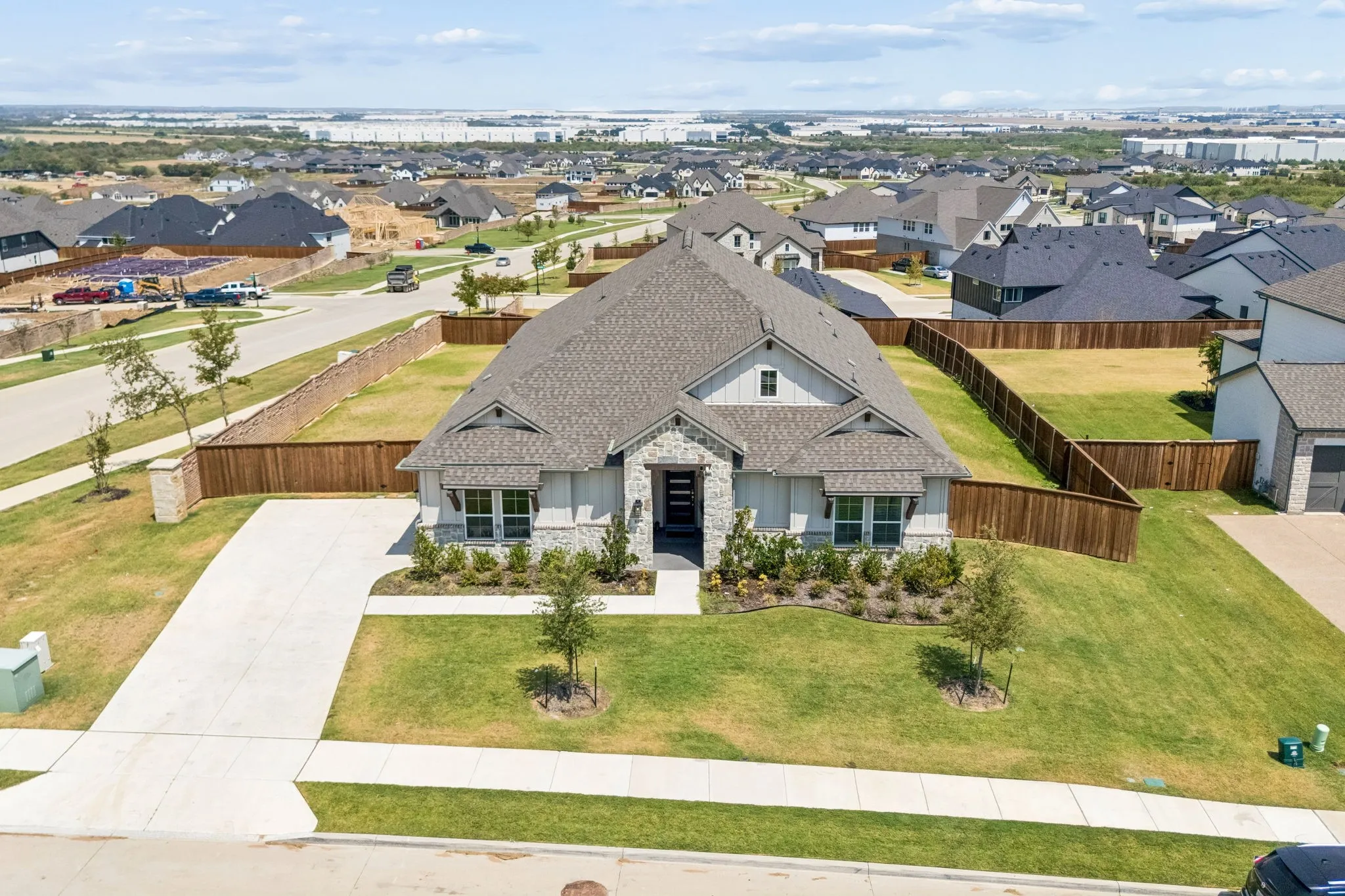 Single Family Residence For Sale in Tarrant County , 805 Feathergrass Court, Haslet, Texas 76052, 4 Bedroom, 3 Bathroom, 2 Garage spaces, 3,010 Sqft, built in 2024, mls#21369297, Real Estate Agent in Haslet, Homes For Sale in Tarrant county, Homes For Sale in Haslet, Realtor in Haslet Texas, Real Estate Brokerage Independent Realty Texas, Luminita Cordes Realtor