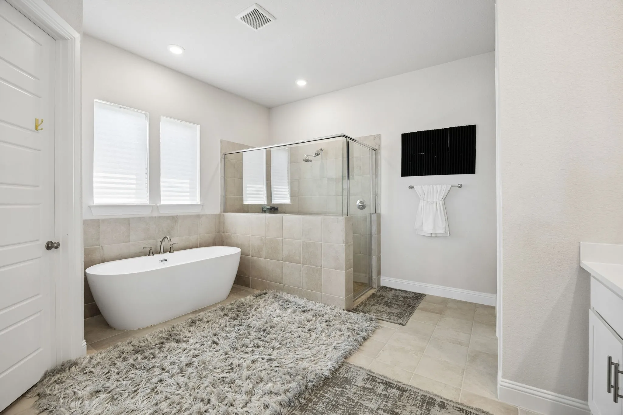 Single Family Residence For Sale in Tarrant County , 805 Feathergrass Court, Haslet, Texas 76052, 4 Bedroom, 3 Bathroom, 2 Garage spaces, 3,010 Sqft, built in 2024, mls#21369297, Real Estate Agent in Haslet, Homes For Sale in Tarrant county, Homes For Sale in Haslet, Realtor in Haslet Texas, Real Estate Brokerage Independent Realty Texas, Luminita Cordes Realtor