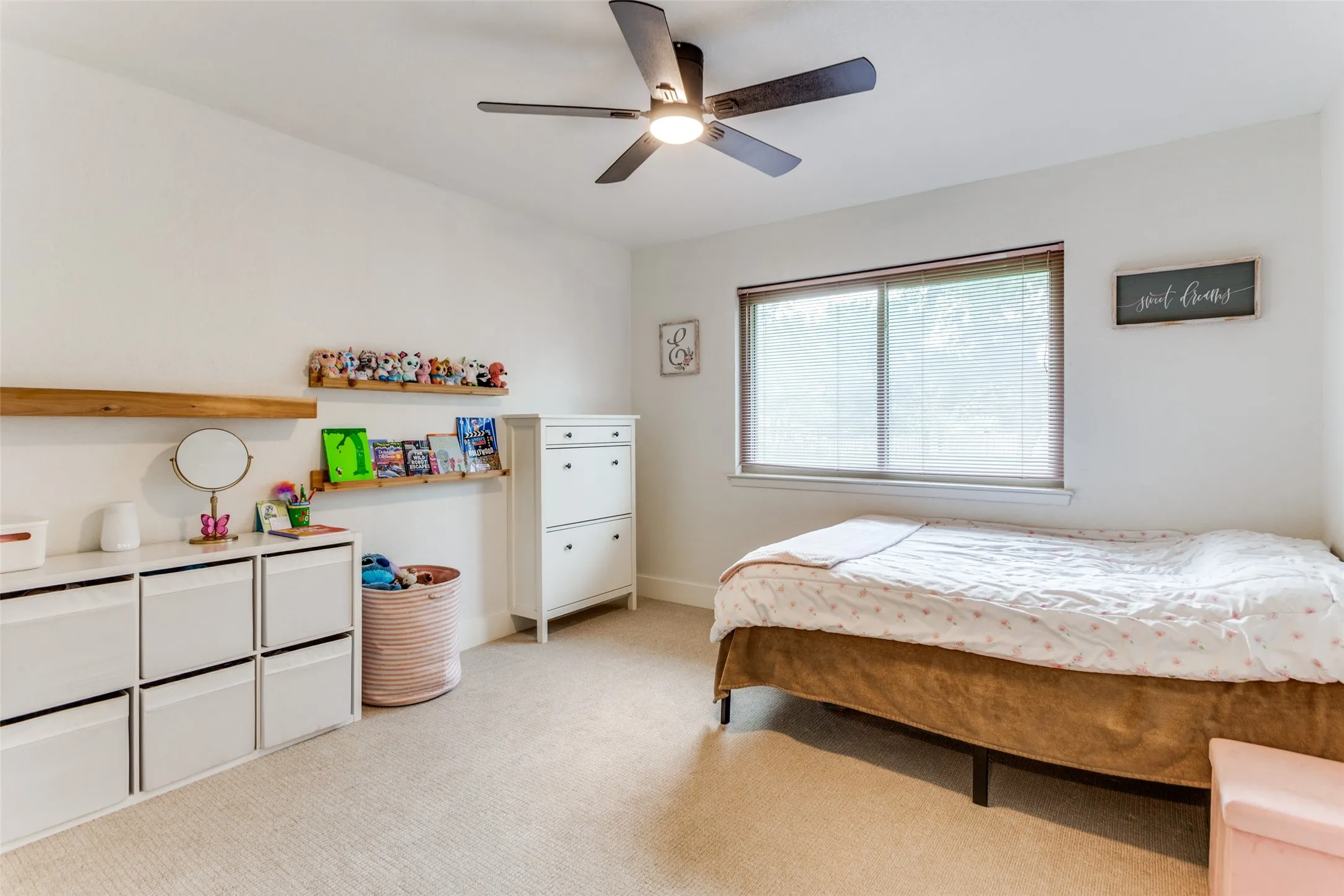 Single Family Residence For Sale in Parker County , 3013 Cactus Road, Willow Park, Texas 76087, 3 Bedroom, 2 Bathroom, 2 Garage spaces, 1,905 Sqft, built in 1977, mls#21376865, Real Estate Agent in Willow Park, Homes For Sale in Parker county, Homes For Sale in Willow Park, Realtor in Willow Park Texas, Real Estate Brokerage Independent Realty Texas, Luminita Cordes Realtor