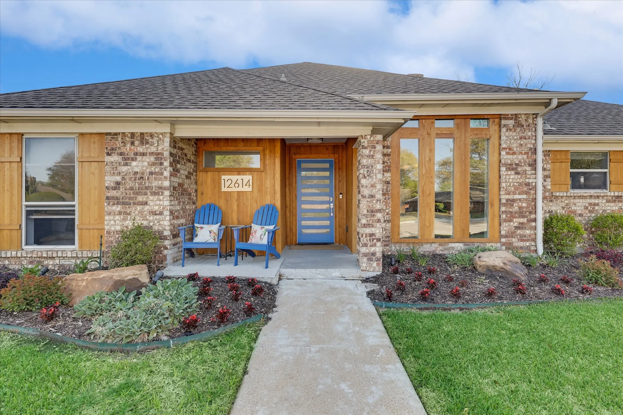 Contemporary entry with frosted glass.