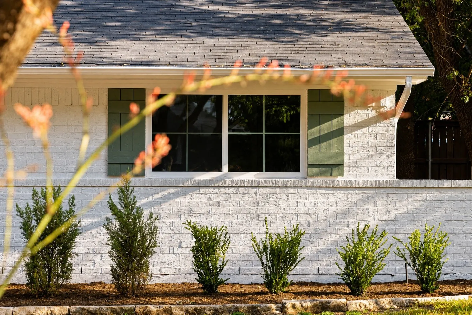 Single Family Residence For Sale in Collin County , 401 Northview Drive, Richardson, Texas 75080, 4 Bedroom, 2 Bathroom, 2 Garage spaces, 2,306 Sqft, built in 1968, mls#21376855, Real Estate Agent in Richardson, Homes For Sale in Collin county, Homes For Sale in Richardson, Realtor in Richardson Texas, Real Estate Brokerage Independent Realty Texas, Luminita Cordes Realtor