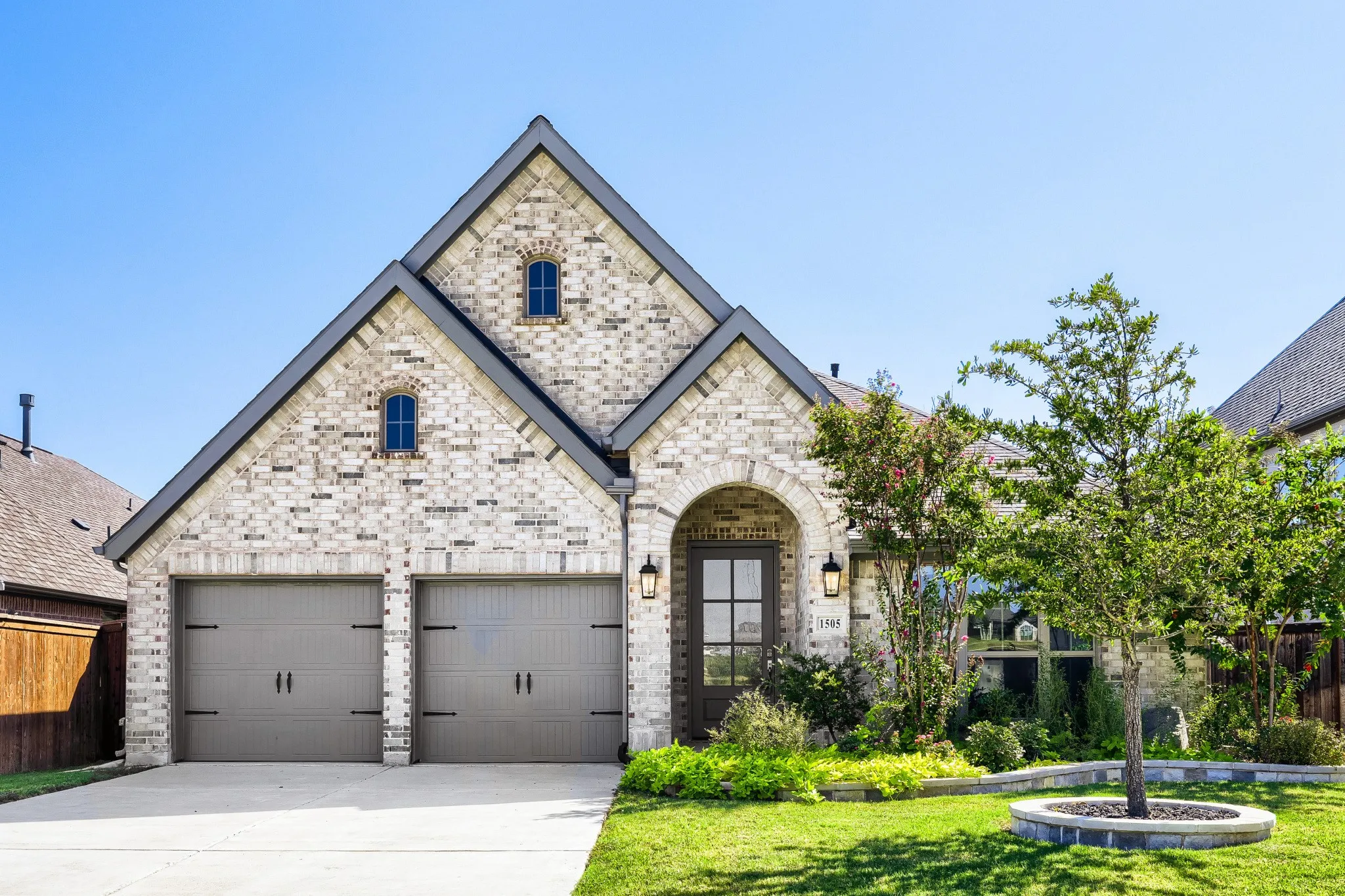 Single Family Residence For Sale in Johnson County , 1505 Misty Pasture Way, Mansfield, Texas 76063, 4 Bedroom, 3 Bathroom, 1 Garage spaces, 2,428 Sqft, built in 2023, mls#21376890, Real Estate Agent in Mansfield, Homes For Sale in Johnson county, Homes For Sale in Mansfield, Realtor in Mansfield Texas, Real Estate Brokerage Independent Realty Texas, Luminita Cordes Realtor