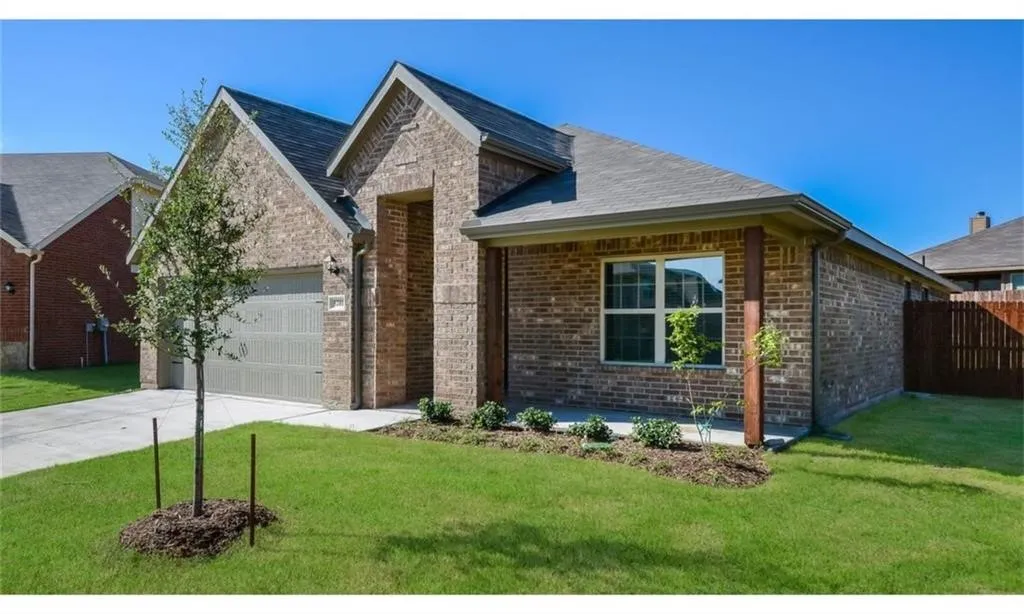 Single Family Residence For Rent in Tarrant County , 9201 Forbes Mill, Fort Worth, Texas 76179, 3 Bedroom, 2 Bathroom, 2 Garage spaces, 1,861 Sqft, built in 2019, mls#21376893, Real Estate Agent in Fort Worth, Homes For Rent in Tarrant county, Homes For Rent in Fort Worth, Realtor in Fort Worth Texas, Real Estate Brokerage Independent Realty Texas, Luminita Cordes Realtor