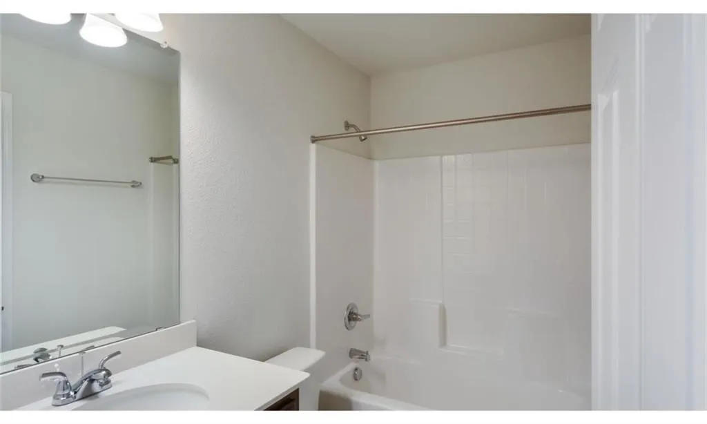 Single Family Residence For Rent in Tarrant County , 9201 Forbes Mill, Fort Worth, Texas 76179, 3 Bedroom, 2 Bathroom, 2 Garage spaces, 1,861 Sqft, built in 2019, mls#21376893, Real Estate Agent in Fort Worth, Homes For Rent in Tarrant county, Homes For Rent in Fort Worth, Realtor in Fort Worth Texas, Real Estate Brokerage Independent Realty Texas, Luminita Cordes Realtor
