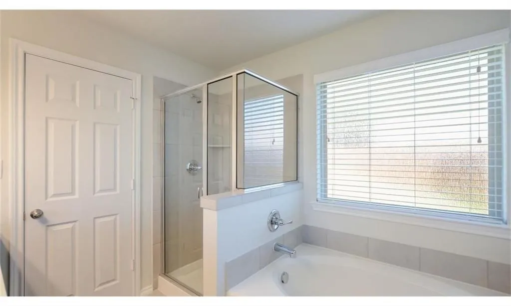 Single Family Residence For Rent in Tarrant County , 9201 Forbes Mill, Fort Worth, Texas 76179, 3 Bedroom, 2 Bathroom, 2 Garage spaces, 1,861 Sqft, built in 2019, mls#21376893, Real Estate Agent in Fort Worth, Homes For Rent in Tarrant county, Homes For Rent in Fort Worth, Realtor in Fort Worth Texas, Real Estate Brokerage Independent Realty Texas, Luminita Cordes Realtor