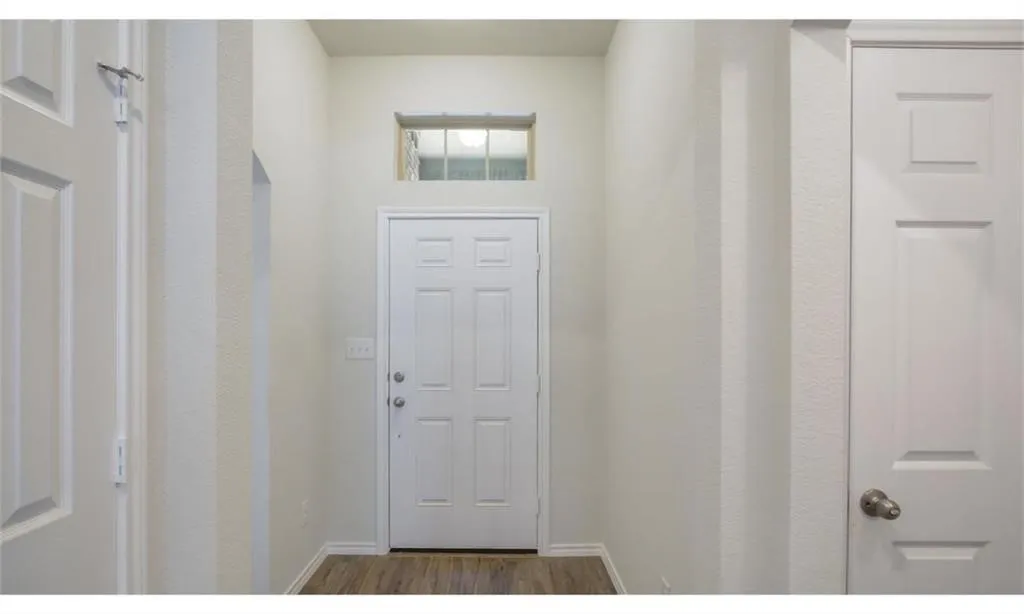 Single Family Residence For Rent in Tarrant County , 9201 Forbes Mill, Fort Worth, Texas 76179, 3 Bedroom, 2 Bathroom, 2 Garage spaces, 1,861 Sqft, built in 2019, mls#21376893, Real Estate Agent in Fort Worth, Homes For Rent in Tarrant county, Homes For Rent in Fort Worth, Realtor in Fort Worth Texas, Real Estate Brokerage Independent Realty Texas, Luminita Cordes Realtor