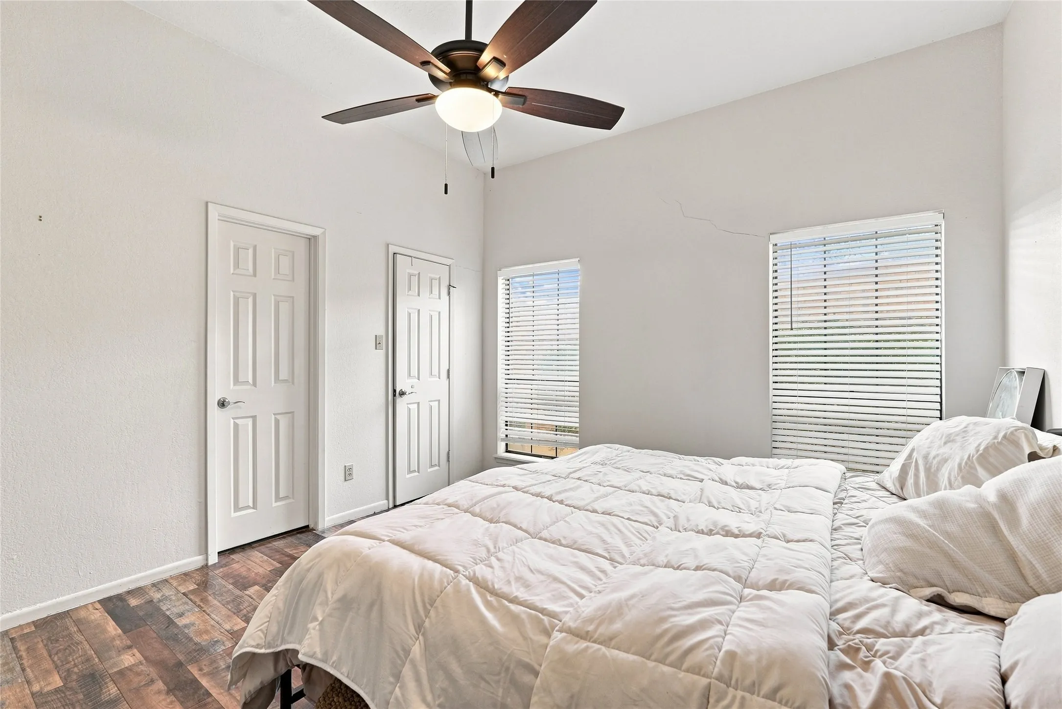 Single Family Residence For Sale in Taylor County , 116 Lytle Place Drive, Abilene, Texas 79602, 3 Bedroom, 4 Bathroom, 2 Garage spaces, 2,827 Sqft, built in 1985, mls#21376476, Real Estate Agent in Abilene, Homes For Sale in Taylor county, Homes For Sale in Abilene, Realtor in Abilene Texas, Real Estate Brokerage Independent Realty Texas, Luminita Cordes Realtor