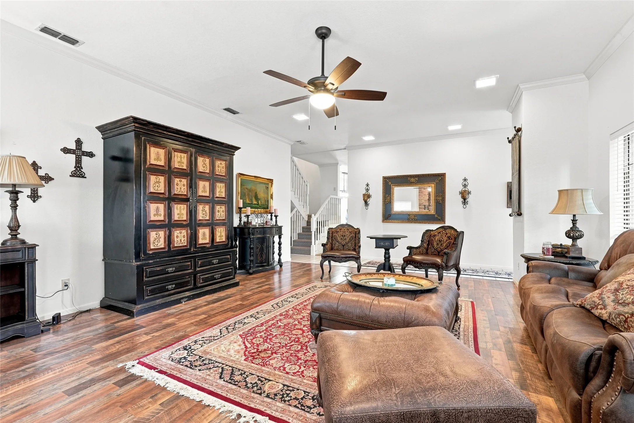 Single Family Residence For Sale in Taylor County , 116 Lytle Place Drive, Abilene, Texas 79602, 3 Bedroom, 4 Bathroom, 2 Garage spaces, 2,827 Sqft, built in 1985, mls#21376476, Real Estate Agent in Abilene, Homes For Sale in Taylor county, Homes For Sale in Abilene, Realtor in Abilene Texas, Real Estate Brokerage Independent Realty Texas, Luminita Cordes Realtor