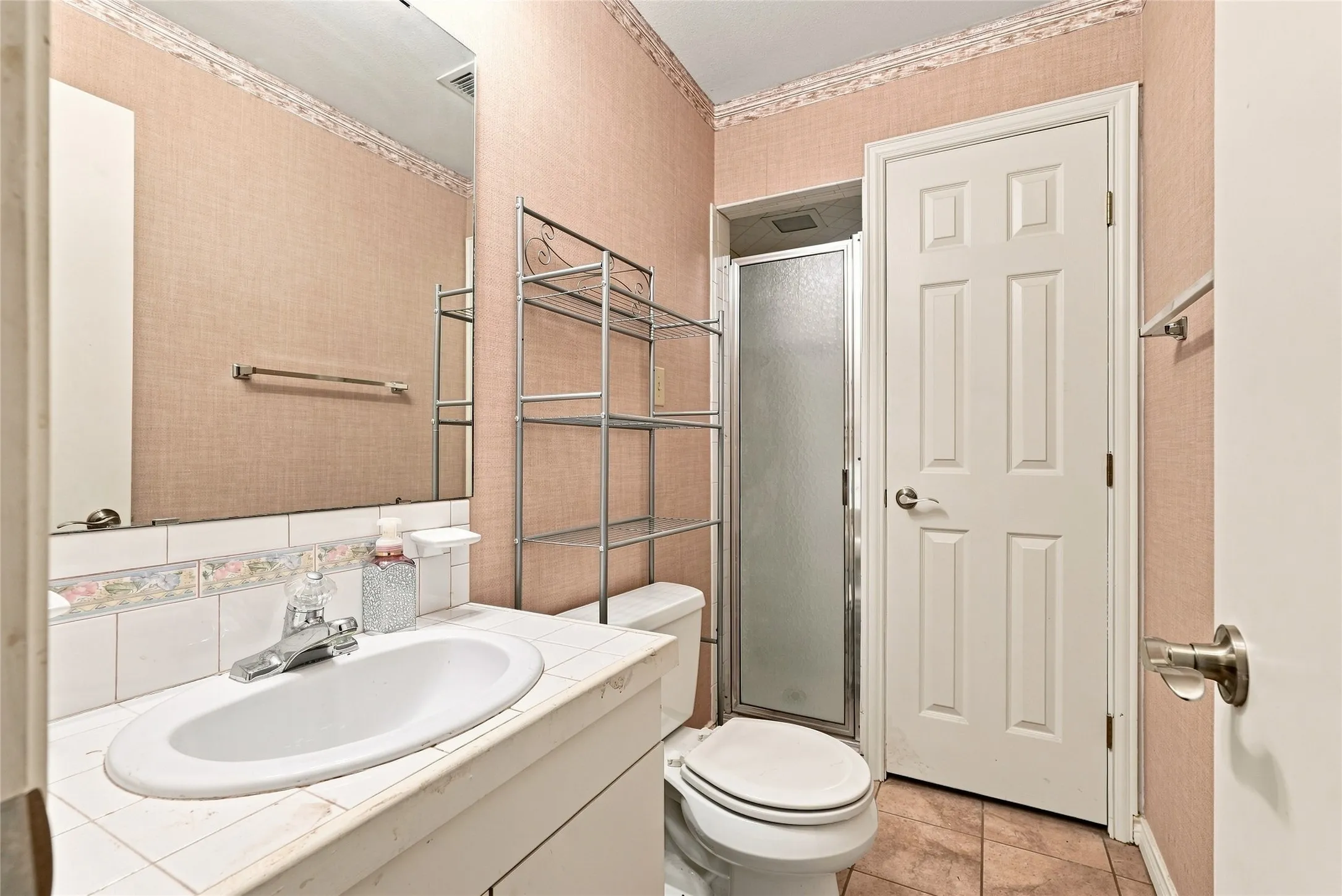 Single Family Residence For Sale in Taylor County , 116 Lytle Place Drive, Abilene, Texas 79602, 3 Bedroom, 4 Bathroom, 2 Garage spaces, 2,827 Sqft, built in 1985, mls#21376476, Real Estate Agent in Abilene, Homes For Sale in Taylor county, Homes For Sale in Abilene, Realtor in Abilene Texas, Real Estate Brokerage Independent Realty Texas, Luminita Cordes Realtor