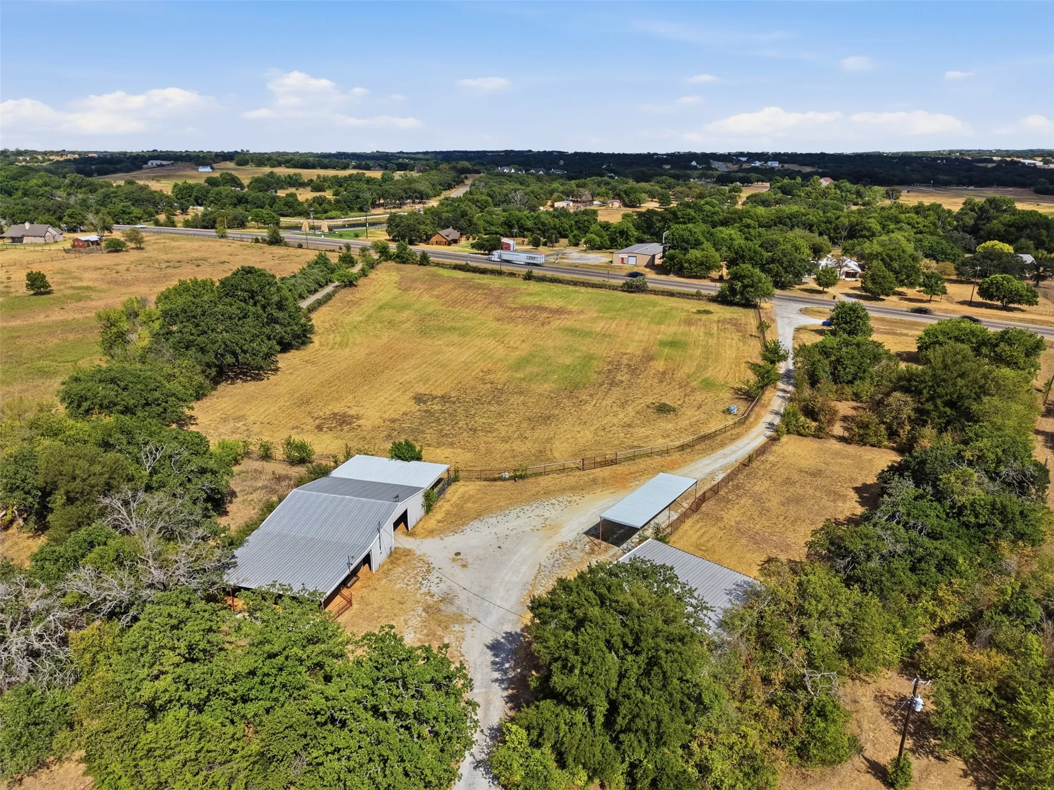Warehouse For Sale in Parker County , 2701 N FM 51, Weatherford, Texas 76085, 3 Bedroom, 3 Bathroom, Garage spaces, 2,702 Sqft, built in 1982, mls#21376898, Real Estate Agent in Weatherford, Homes For Sale in Parker county, Homes For Sale in Weatherford, Realtor in Weatherford Texas, Real Estate Brokerage Independent Realty Texas, Luminita Cordes Realtor