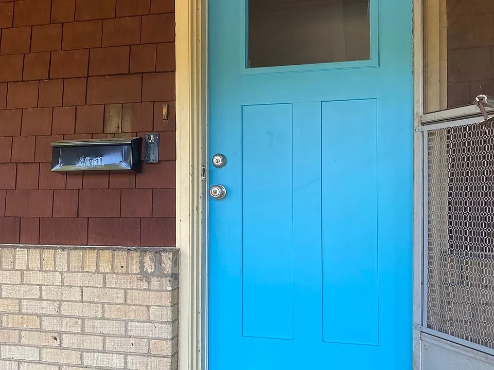 Single Family Residence For Rent in Dallas County , 6343 Parkdale Drive, Dallas, Texas 75227, 2 Bedroom, 1 Bathroom, 1 Garage spaces, 1,030 Sqft, built in 1950, mls#21376903, Real Estate Agent in Dallas, Homes For Rent in Dallas county, Homes For Rent in Dallas, Realtor in Dallas Texas, Real Estate Brokerage Independent Realty Texas, Luminita Cordes Realtor