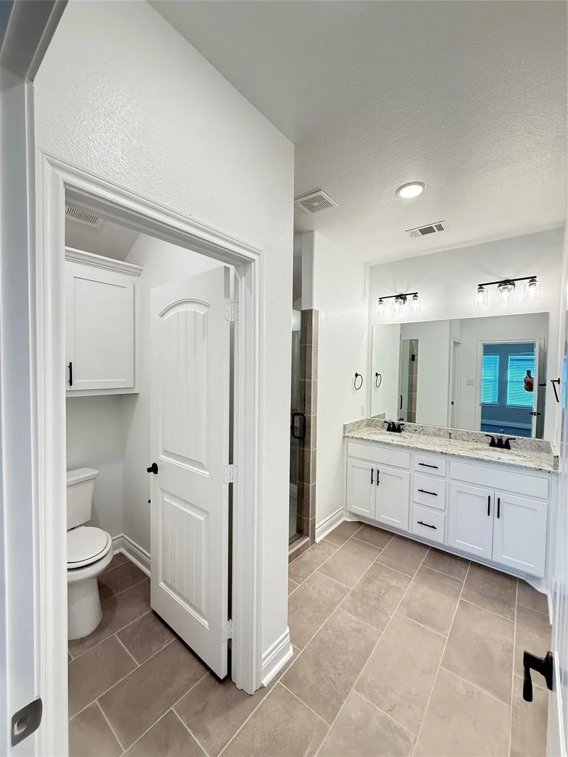 Single Family Residence For Rent in Hunt County , 1215 Brad Kellar Drive, Greenville, Texas 75402, 4 Bedroom, 2 Bathroom, 2 Garage spaces, 1,704 Sqft, built in 2025, mls#21376917, Real Estate Agent in Greenville, Homes For Rent in Hunt county, Homes For Rent in Greenville, Realtor in Greenville Texas, Real Estate Brokerage Independent Realty Texas, Luminita Cordes Realtor