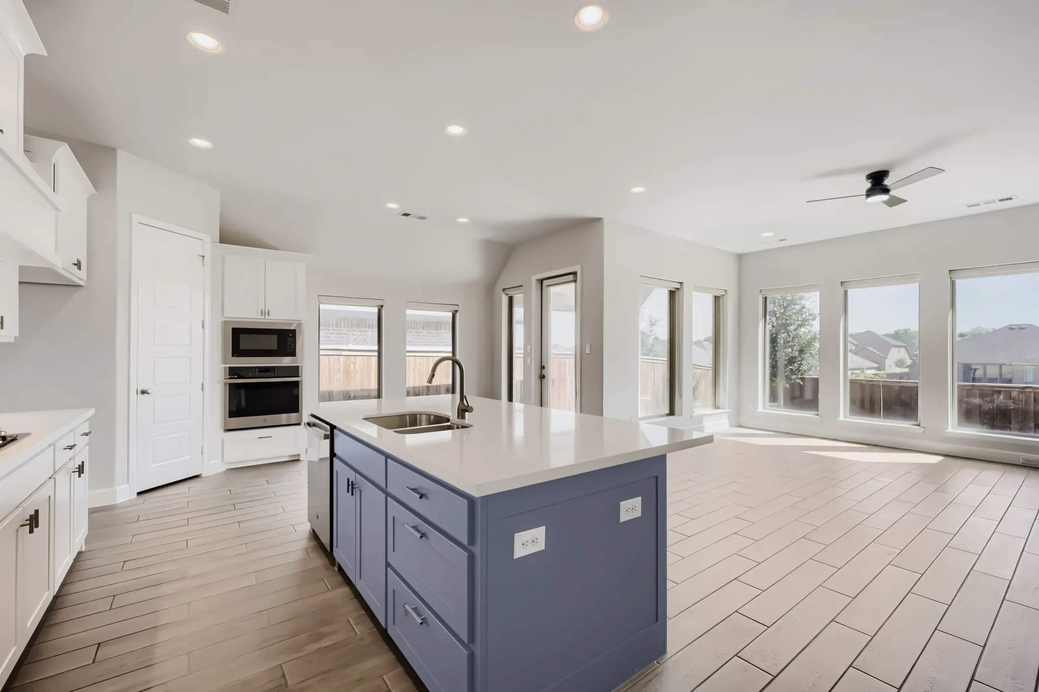 Single Family Residence For Rent in Johnson County , 1505 Misty Pasture Way, Mansfield, Texas 76063, 4 Bedroom, 3 Bathroom, 1 Garage spaces, 2,428 Sqft, built in 2023, mls#21376923, Real Estate Agent in Mansfield, Homes For Rent in Johnson county, Homes For Rent in Mansfield, Realtor in Mansfield Texas, Real Estate Brokerage Independent Realty Texas, Luminita Cordes Realtor