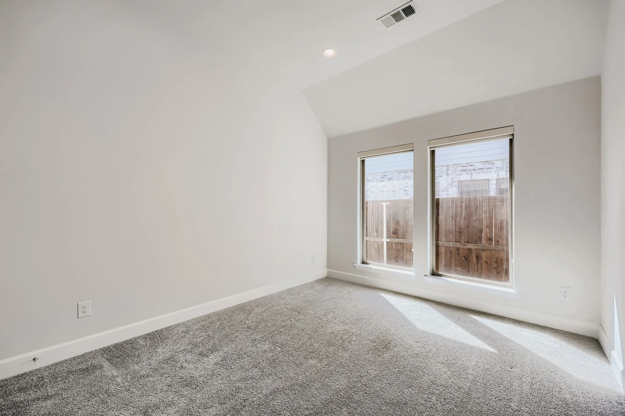 Single Family Residence For Rent in Johnson County , 1505 Misty Pasture Way, Mansfield, Texas 76063, 4 Bedroom, 3 Bathroom, 1 Garage spaces, 2,428 Sqft, built in 2023, mls#21376923, Real Estate Agent in Mansfield, Homes For Rent in Johnson county, Homes For Rent in Mansfield, Realtor in Mansfield Texas, Real Estate Brokerage Independent Realty Texas, Luminita Cordes Realtor