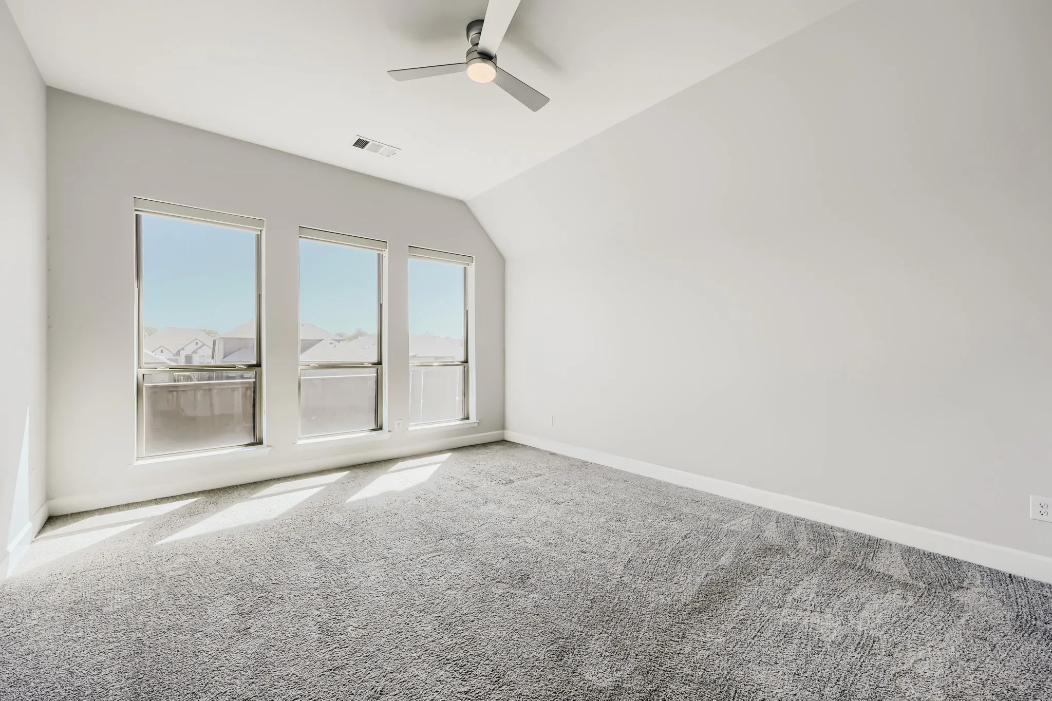 Single Family Residence For Rent in Johnson County , 1505 Misty Pasture Way, Mansfield, Texas 76063, 4 Bedroom, 3 Bathroom, 1 Garage spaces, 2,428 Sqft, built in 2023, mls#21376923, Real Estate Agent in Mansfield, Homes For Rent in Johnson county, Homes For Rent in Mansfield, Realtor in Mansfield Texas, Real Estate Brokerage Independent Realty Texas, Luminita Cordes Realtor