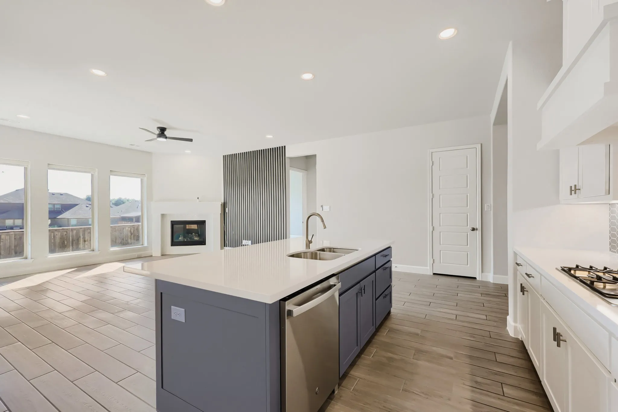 Single Family Residence For Rent in Johnson County , 1505 Misty Pasture Way, Mansfield, Texas 76063, 4 Bedroom, 3 Bathroom, 1 Garage spaces, 2,428 Sqft, built in 2023, mls#21376923, Real Estate Agent in Mansfield, Homes For Rent in Johnson county, Homes For Rent in Mansfield, Realtor in Mansfield Texas, Real Estate Brokerage Independent Realty Texas, Luminita Cordes Realtor