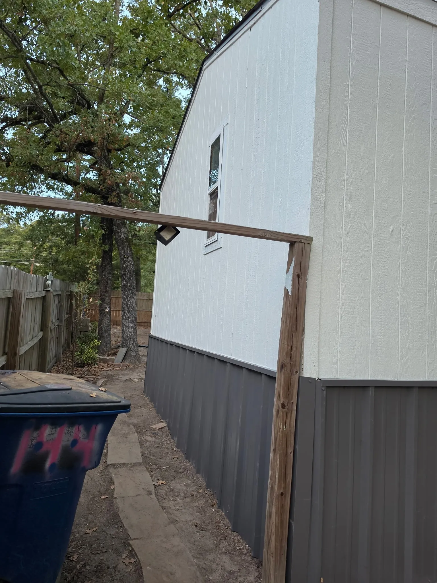 Mobile Home For Sale in Henderson County , 144 Vistaridge Drive, Gun Barrel City, Texas 75156, 3 Bedroom, 2 Bathroom, Garage spaces, 1,216 Sqft, built in 2004, mls#21376919, Real Estate Agent in Gun Barrel City, Homes For Sale in Henderson county, Homes For Sale in Gun Barrel City, Realtor in Gun Barrel City Texas, Real Estate Brokerage Independent Realty Texas, Luminita Cordes Realtor