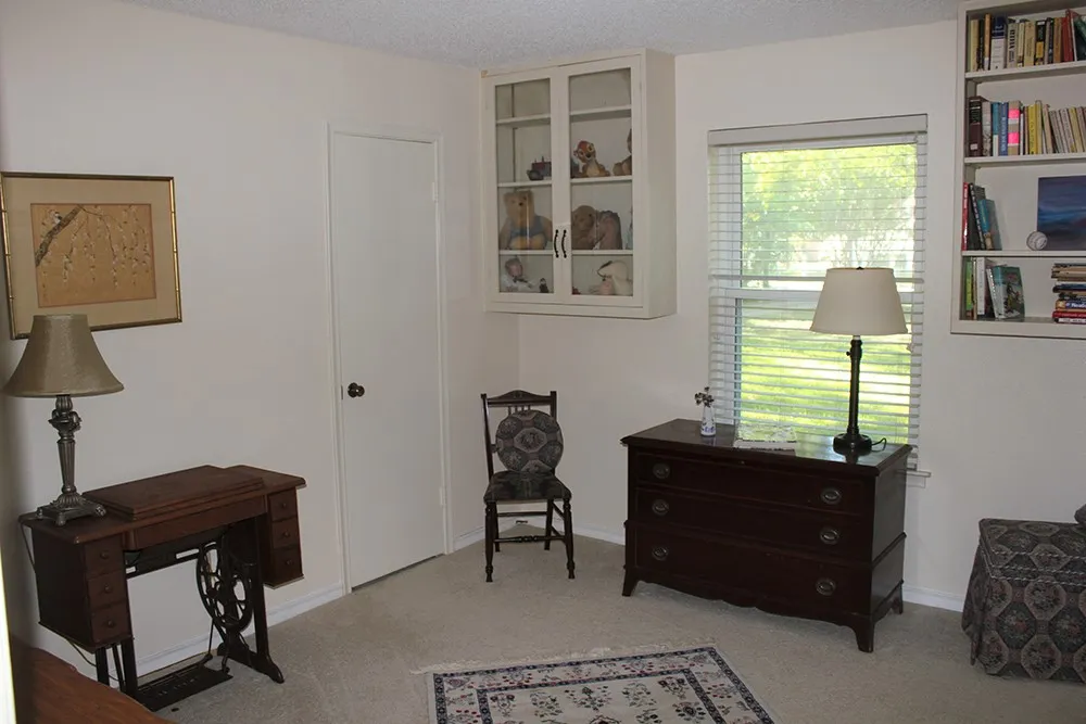 Single Family Residence For Sale in Dallas County , 8473 Stults Road, Dallas, Texas 75243, 4 Bedroom, 3 Bathroom, 2 Garage spaces, 2,095 Sqft, built in 1967, mls#21376927, Real Estate Agent in Dallas, Homes For Sale in Dallas county, Homes For Sale in Dallas, Realtor in Dallas Texas, Real Estate Brokerage Independent Realty Texas, Luminita Cordes Realtor
