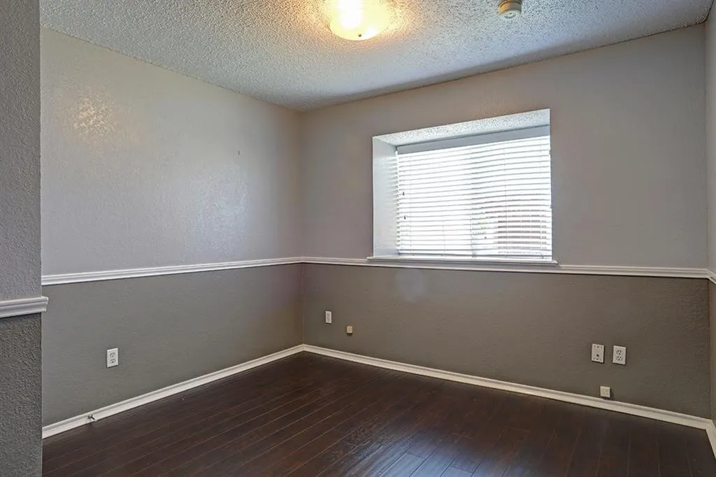 Single Family Residence For Rent in Denton County , 4206 Wild Plum Drive, Carrollton, Texas 75010, 3 Bedroom, 2 Bathroom, 2 Garage spaces, 1,539 Sqft, built in 1994, mls#21367293, Real Estate Agent in Carrollton, Homes For Rent in Denton county, Homes For Rent in Carrollton, Realtor in Carrollton Texas, Real Estate Brokerage Independent Realty Texas, Luminita Cordes Realtor