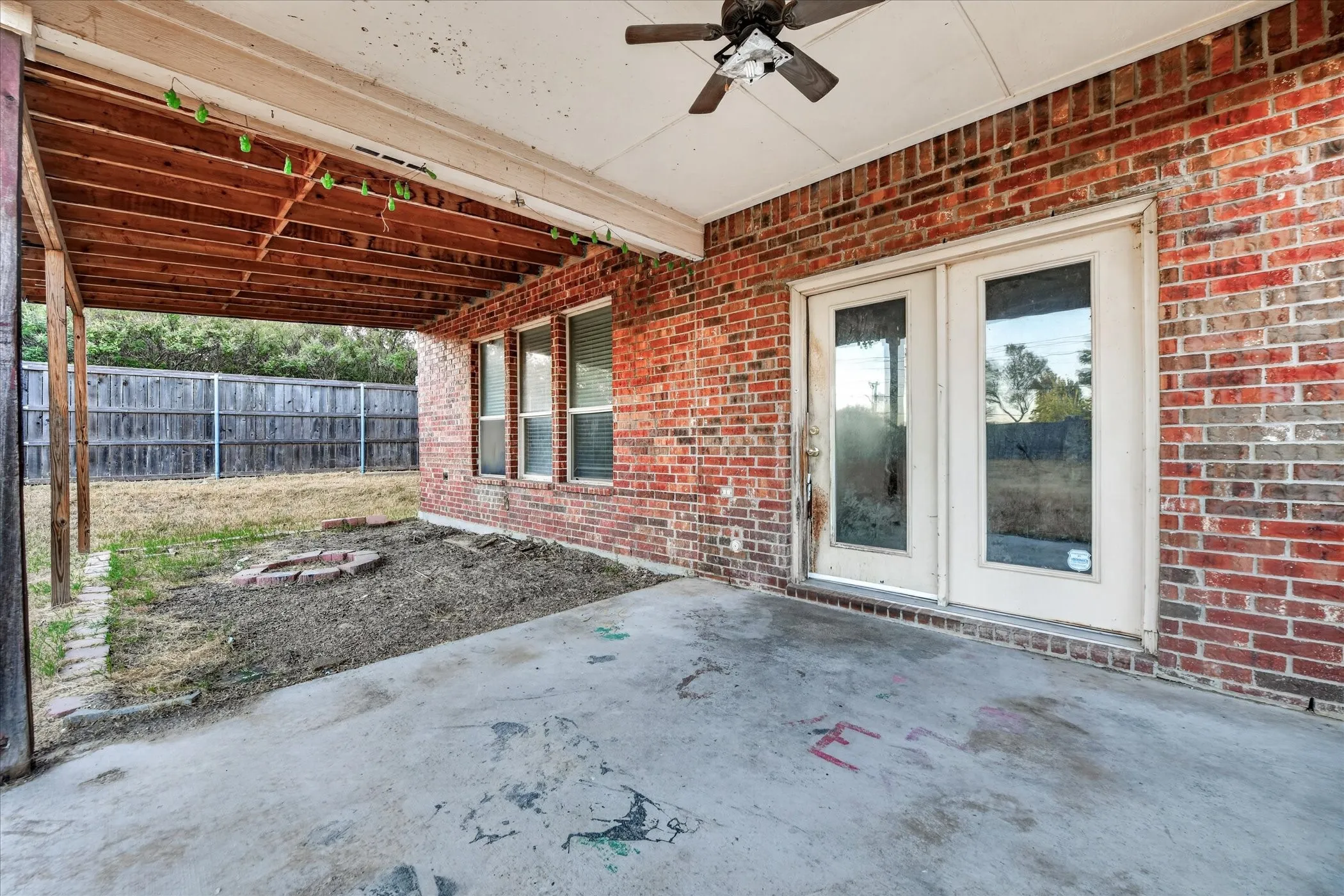 Single Family Residence For Sale in Tarrant County , 10369 Bradshaw Drive, Fort Worth, Texas 76108, 4 Bedroom, 3 Bathroom, 2 Garage spaces, 2,980 Sqft, built in 2007, mls#21374113, Real Estate Agent in Fort Worth, Homes For Sale in Tarrant county, Homes For Sale in Fort Worth, Realtor in Fort Worth Texas, Real Estate Brokerage Independent Realty Texas, Luminita Cordes Realtor