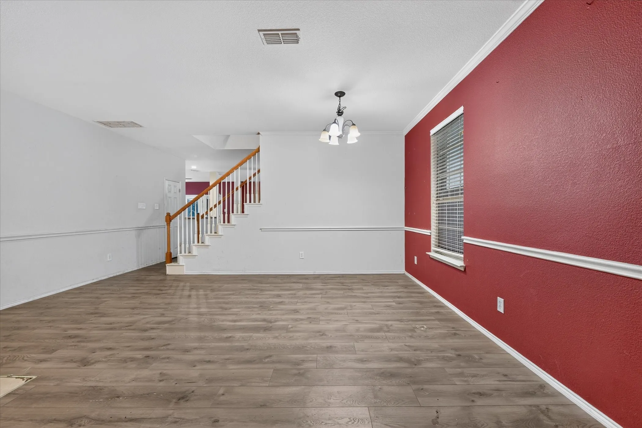 Single Family Residence For Sale in Tarrant County , 10369 Bradshaw Drive, Fort Worth, Texas 76108, 4 Bedroom, 3 Bathroom, 2 Garage spaces, 2,980 Sqft, built in 2007, mls#21374113, Real Estate Agent in Fort Worth, Homes For Sale in Tarrant county, Homes For Sale in Fort Worth, Realtor in Fort Worth Texas, Real Estate Brokerage Independent Realty Texas, Luminita Cordes Realtor