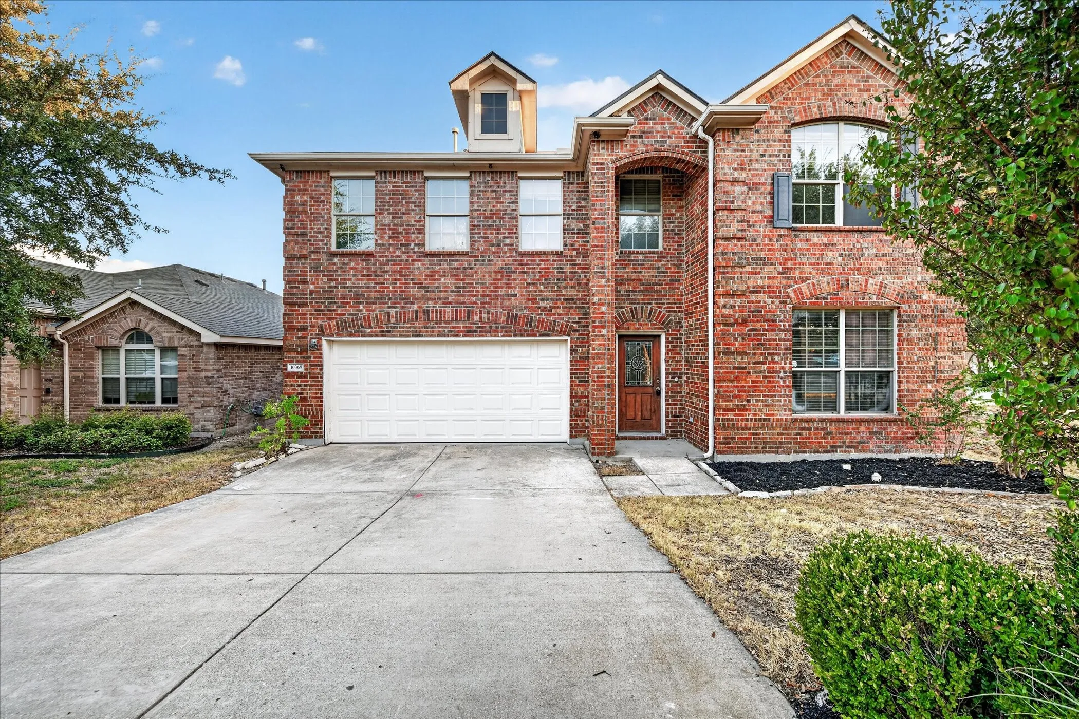 Single Family Residence For Sale in Tarrant County , 10369 Bradshaw Drive, Fort Worth, Texas 76108, 4 Bedroom, 3 Bathroom, 2 Garage spaces, 2,980 Sqft, built in 2007, mls#21374113, Real Estate Agent in Fort Worth, Homes For Sale in Tarrant county, Homes For Sale in Fort Worth, Realtor in Fort Worth Texas, Real Estate Brokerage Independent Realty Texas, Luminita Cordes Realtor