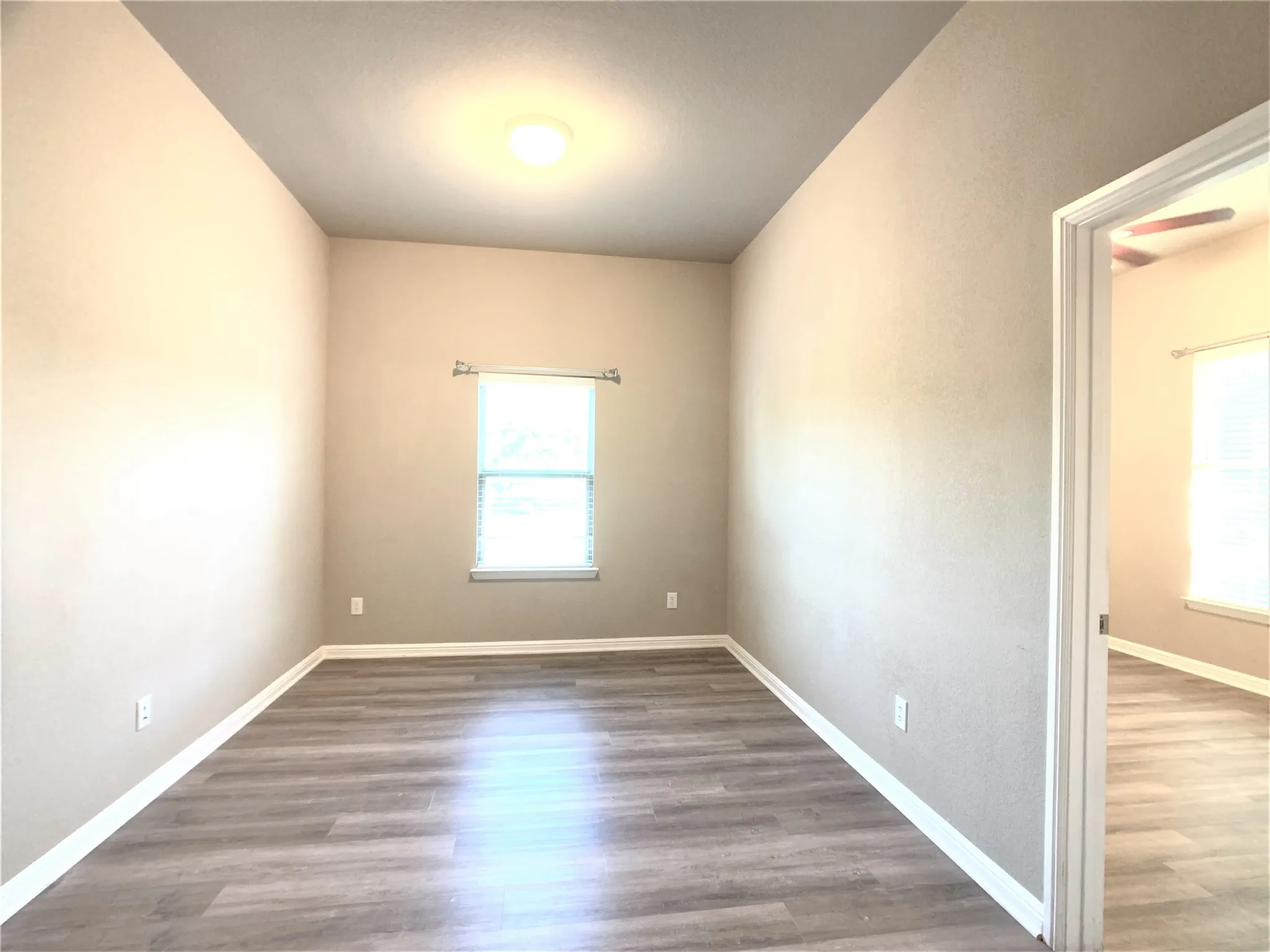 Single Family Residence For Rent in Collin County , 3102 Whispering Pine Boulevard, Melissa, Texas 75454, 3 Bedroom, 2 Bathroom, 2 Garage spaces, 1,718 Sqft, built in 2013, mls#21376891, Real Estate Agent in Melissa, Homes For Rent in Collin county, Homes For Rent in Melissa, Realtor in Melissa Texas, Real Estate Brokerage Independent Realty Texas, Luminita Cordes Realtor