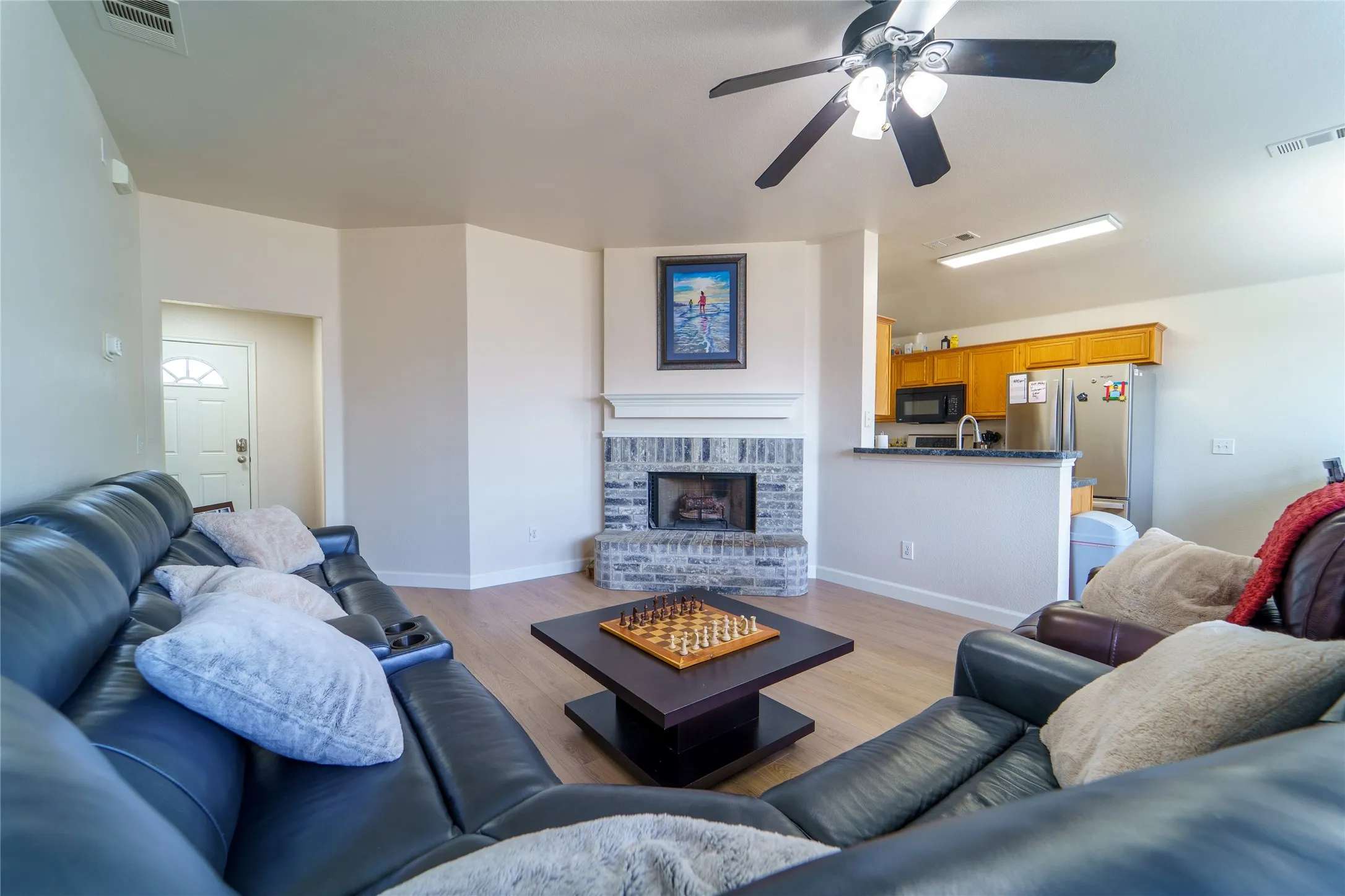 Single Family Residence For Sale in Collin County , 210 Lake Wichita Drive, Wylie, Texas 75098, 3 Bedroom, 2 Bathroom, 2 Garage spaces, 1,234 Sqft, built in 2001, mls#21376939, Real Estate Agent in Wylie, Homes For Sale in Collin county, Homes For Sale in Wylie, Realtor in Wylie Texas, Real Estate Brokerage Independent Realty Texas, Luminita Cordes Realtor
