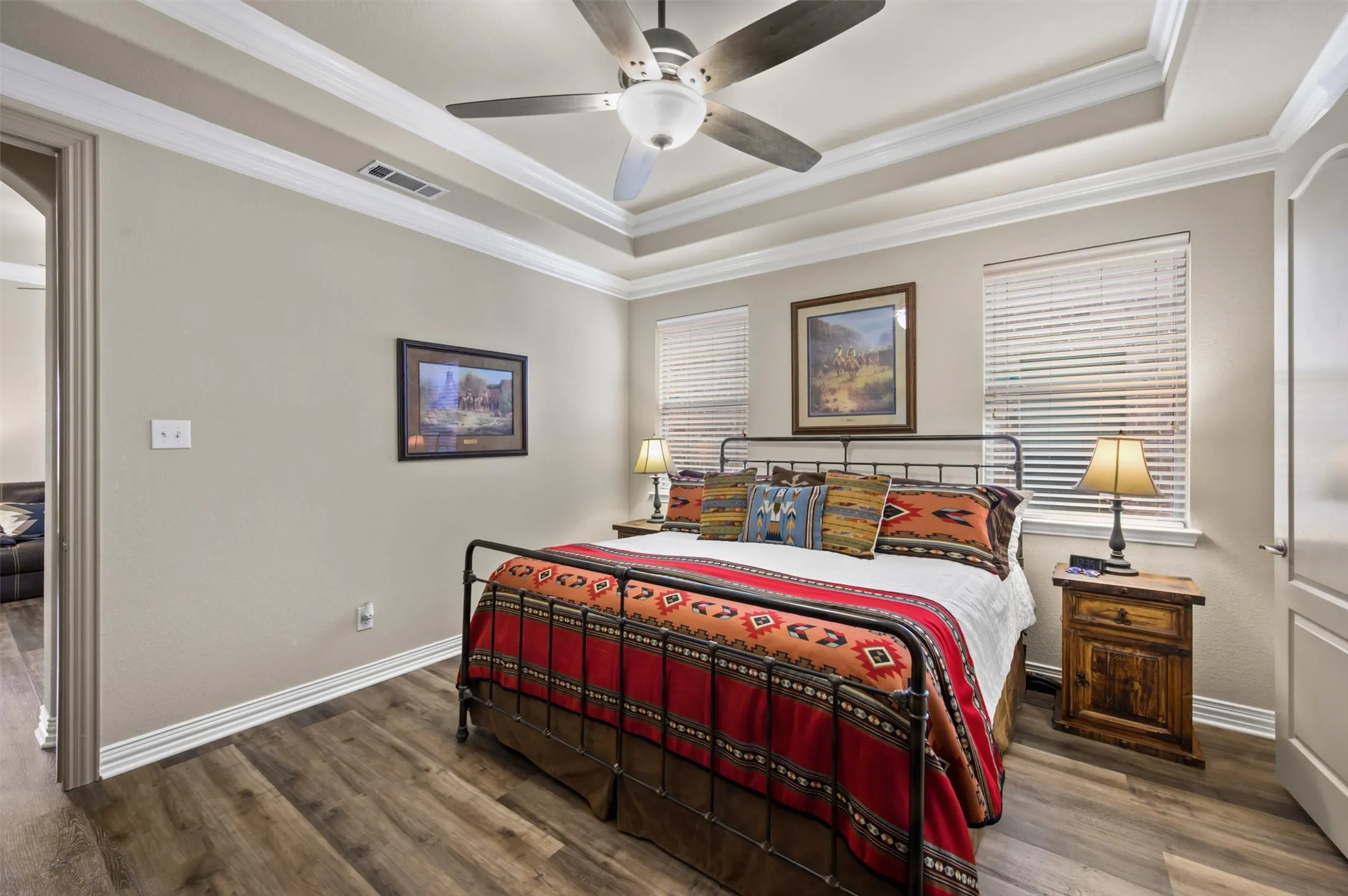 Single Family Residence For Sale in Denton County , 1480 Bristol Lane, Lewisville, Texas 75077, 3 Bedroom, 3 Bathroom, 2 Garage spaces, 2,386 Sqft, built in 2006, mls#21375759, Real Estate Agent in Lewisville, Homes For Sale in Denton county, Homes For Sale in Lewisville, Realtor in Lewisville Texas, Real Estate Brokerage Independent Realty Texas, Luminita Cordes Realtor