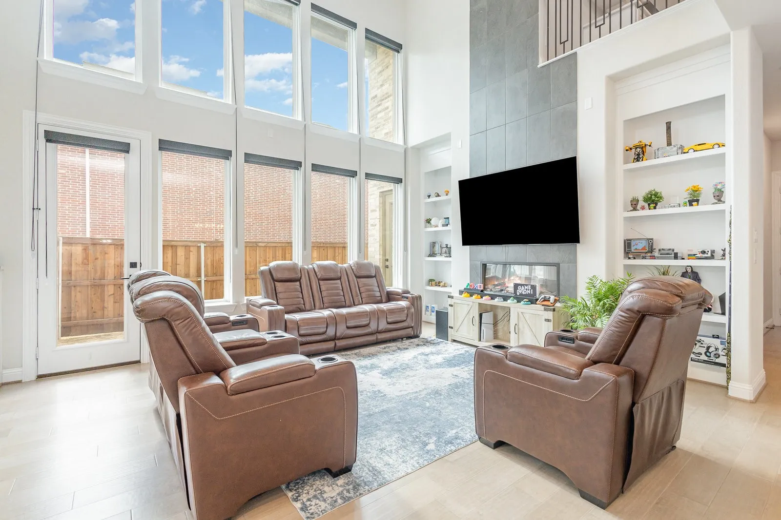 Single Family Residence For Rent in Collin County , 4954 Daybreak Drive, Mc Kinney, Texas 75070, 4 Bedroom, 4 Bathroom, 2 Garage spaces, 3,507 Sqft, built in 2024, mls#21372866, Real Estate Agent in Mc Kinney, Homes For Rent in Collin county, Homes For Rent in Mc Kinney, Realtor in Mc Kinney Texas, Real Estate Brokerage Independent Realty Texas, Luminita Cordes Realtor